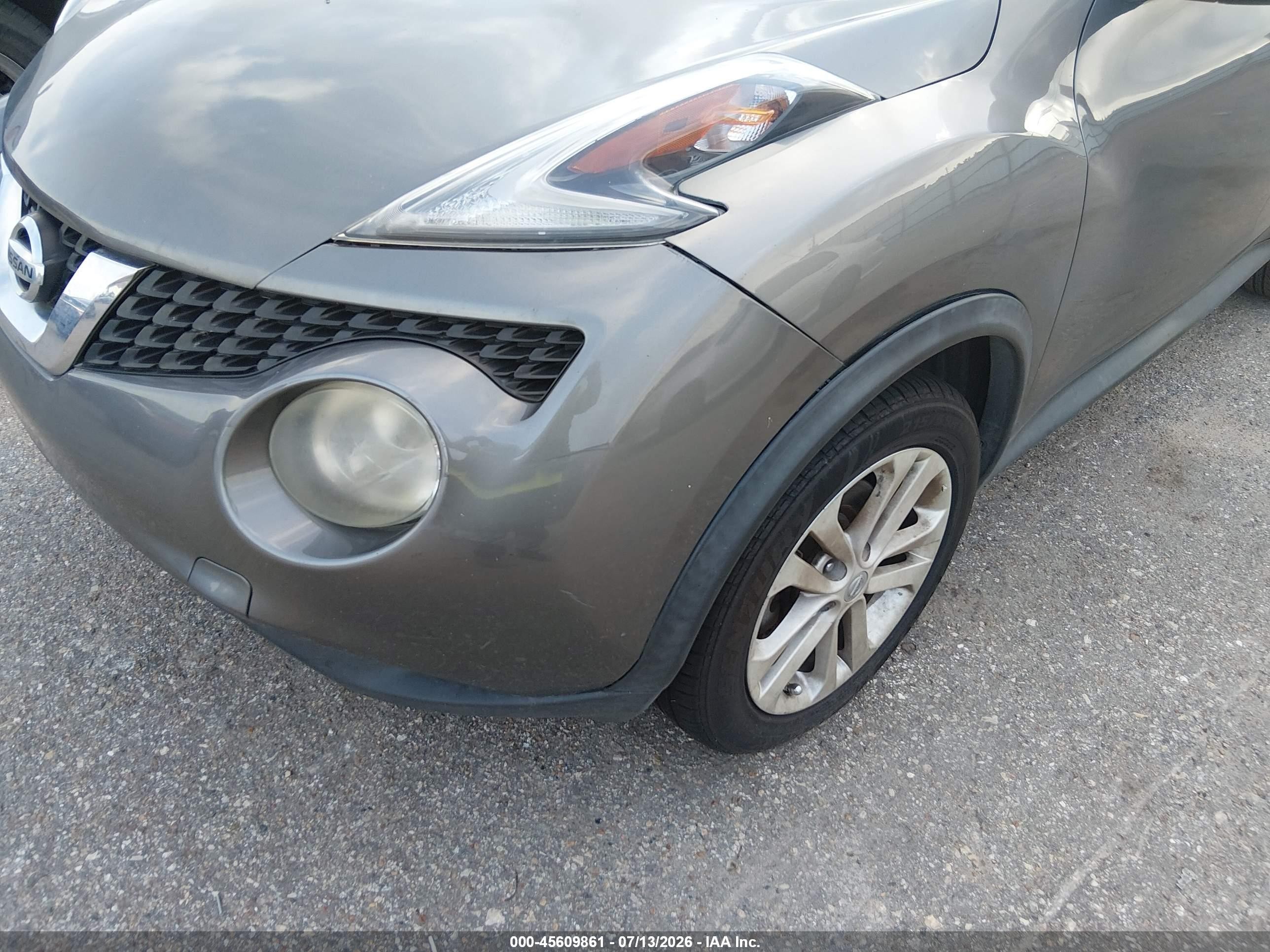 2015 Nissan Juke Sv Gray vin: JN8AF5MR9FT506527