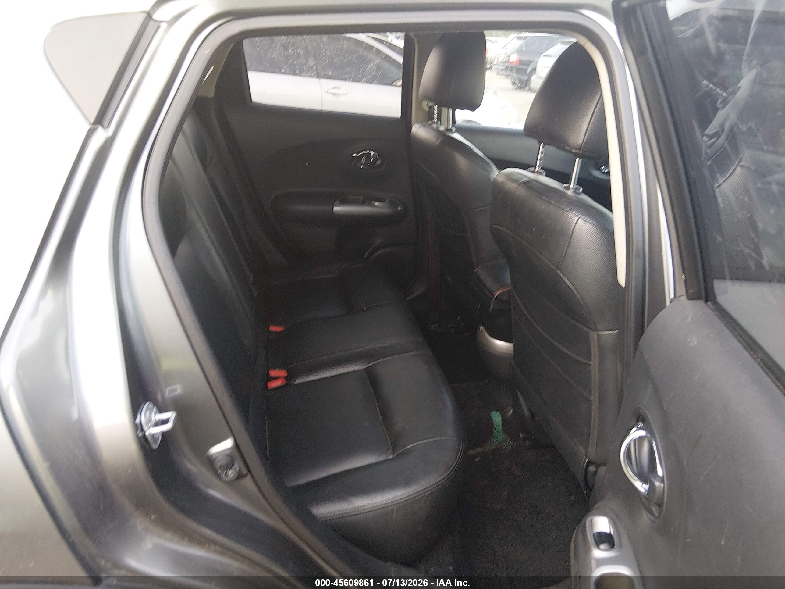 2015 Nissan Juke Sv Gray vin: JN8AF5MR9FT506527