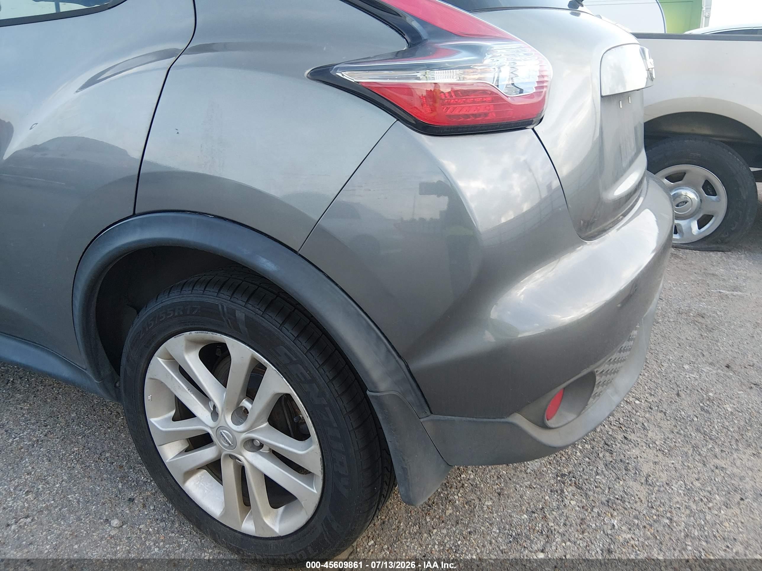 2015 Nissan Juke Sv Gray vin: JN8AF5MR9FT506527