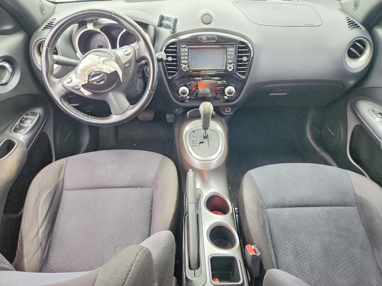 2015 Nissan Juke Sv Silver vin: JN8AF5MR9FT508021