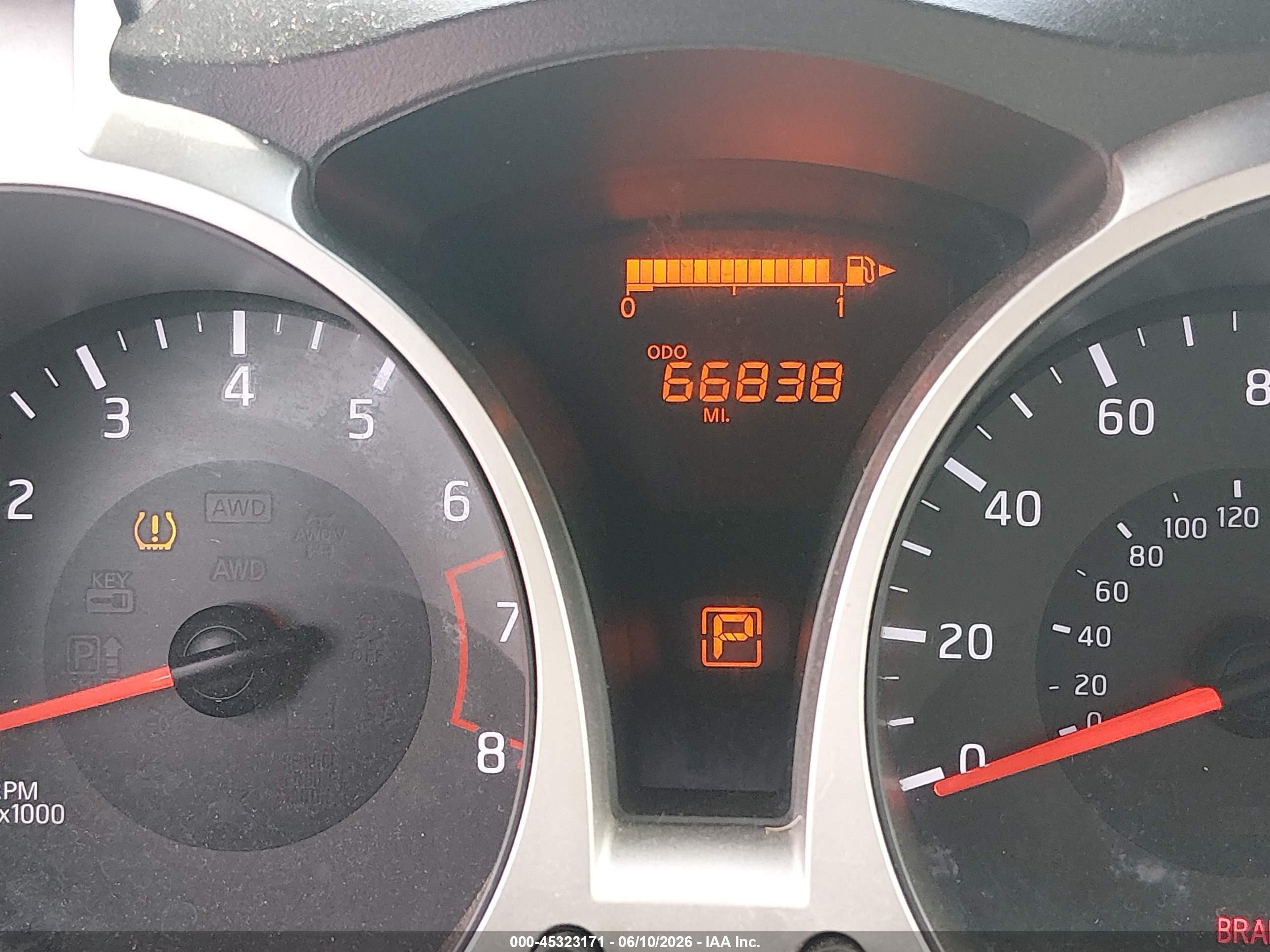 2017 Nissan Juke S Silver vin: JN8AF5MR9HT702163
