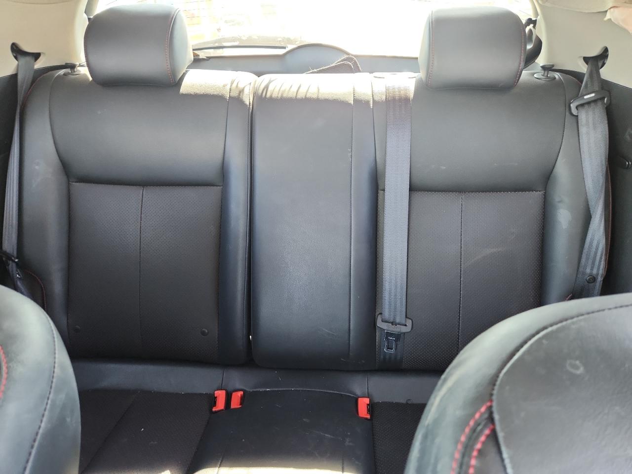 2017 Nissan Juke S Черный vin: JN8AF5MR9HT705015