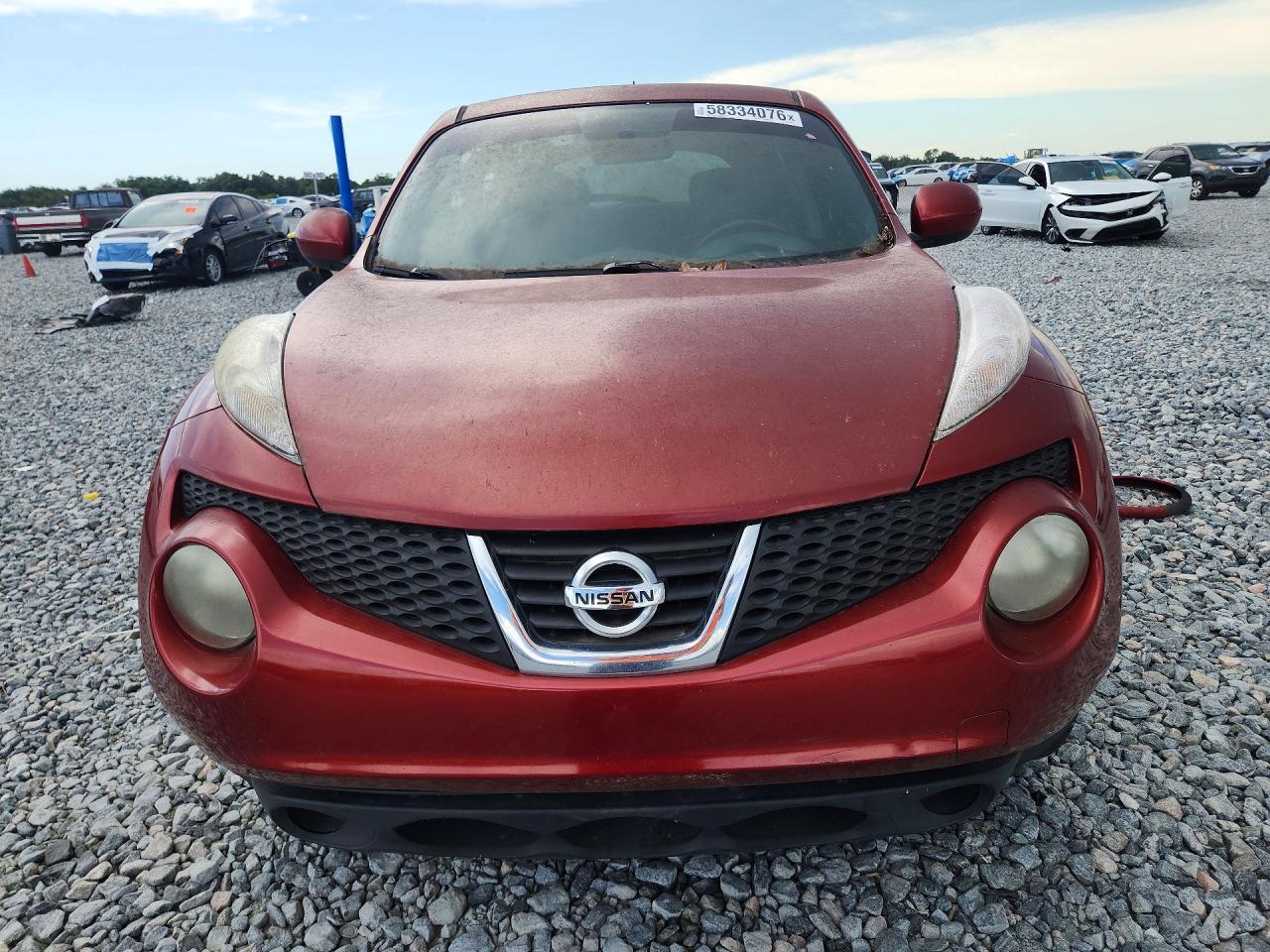2011 Nissan Juke S Red vin: JN8AF5MRXBT012641
