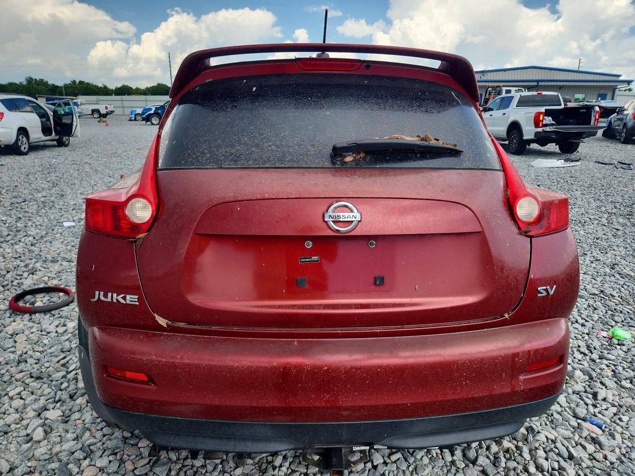 2011 Nissan Juke S Red vin: JN8AF5MRXBT012641