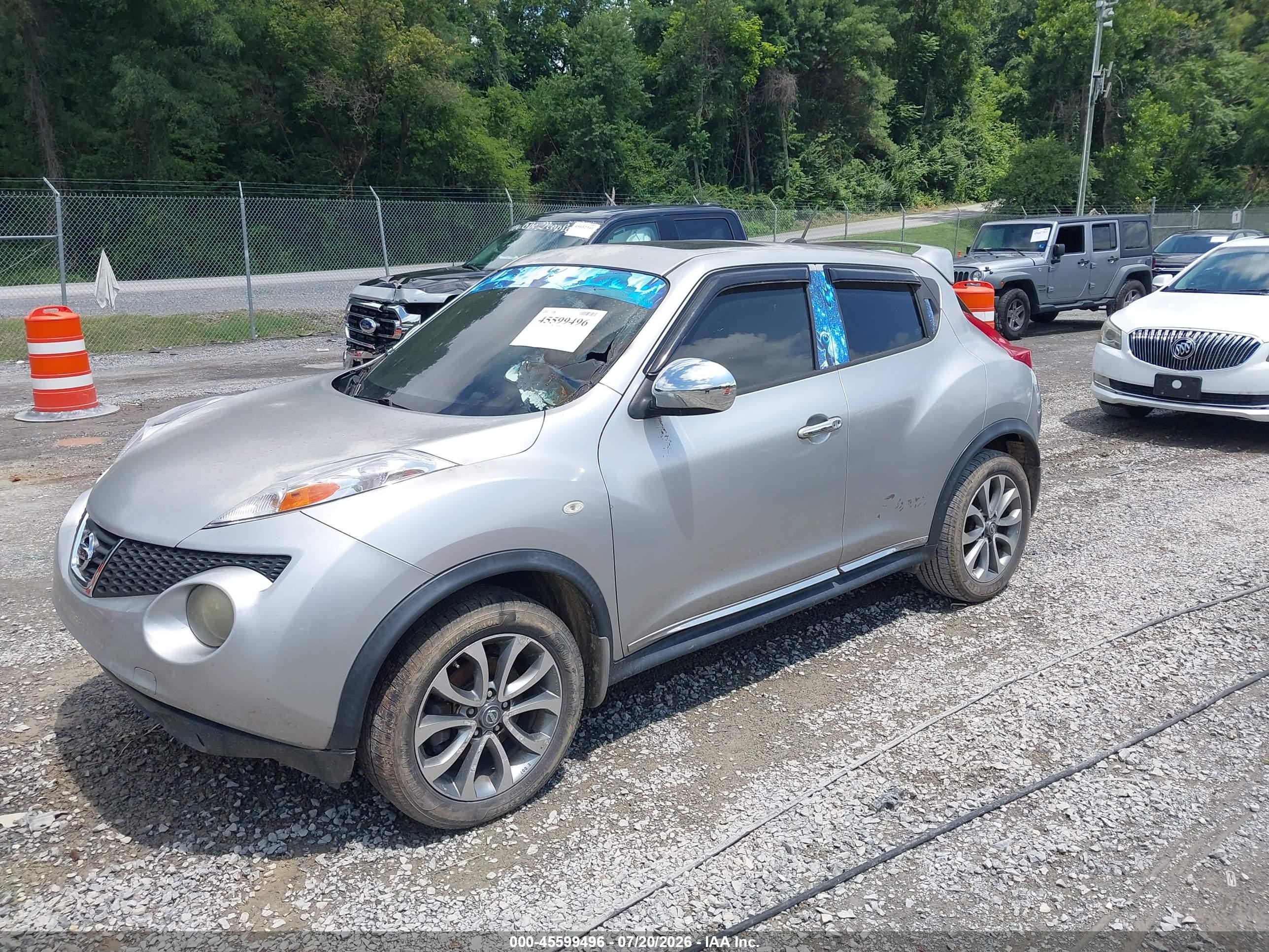 2011 Nissan Juke Sv Gray vin: JN8AF5MRXBT017029
