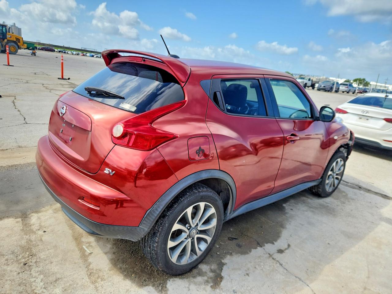 2011 Nissan Juke S Red vin: JN8AF5MRXBT023218