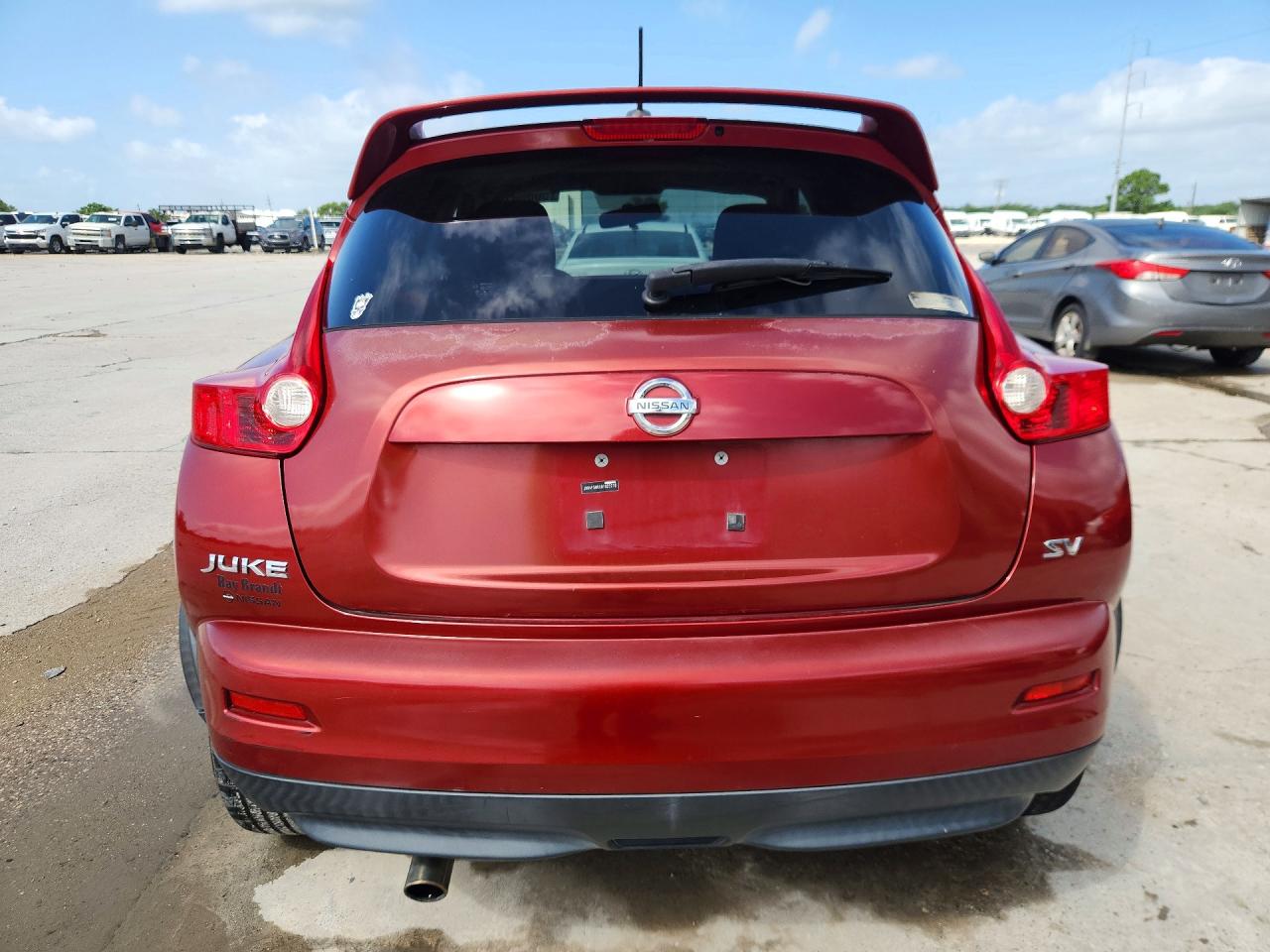 2011 Nissan Juke S Red vin: JN8AF5MRXBT023218