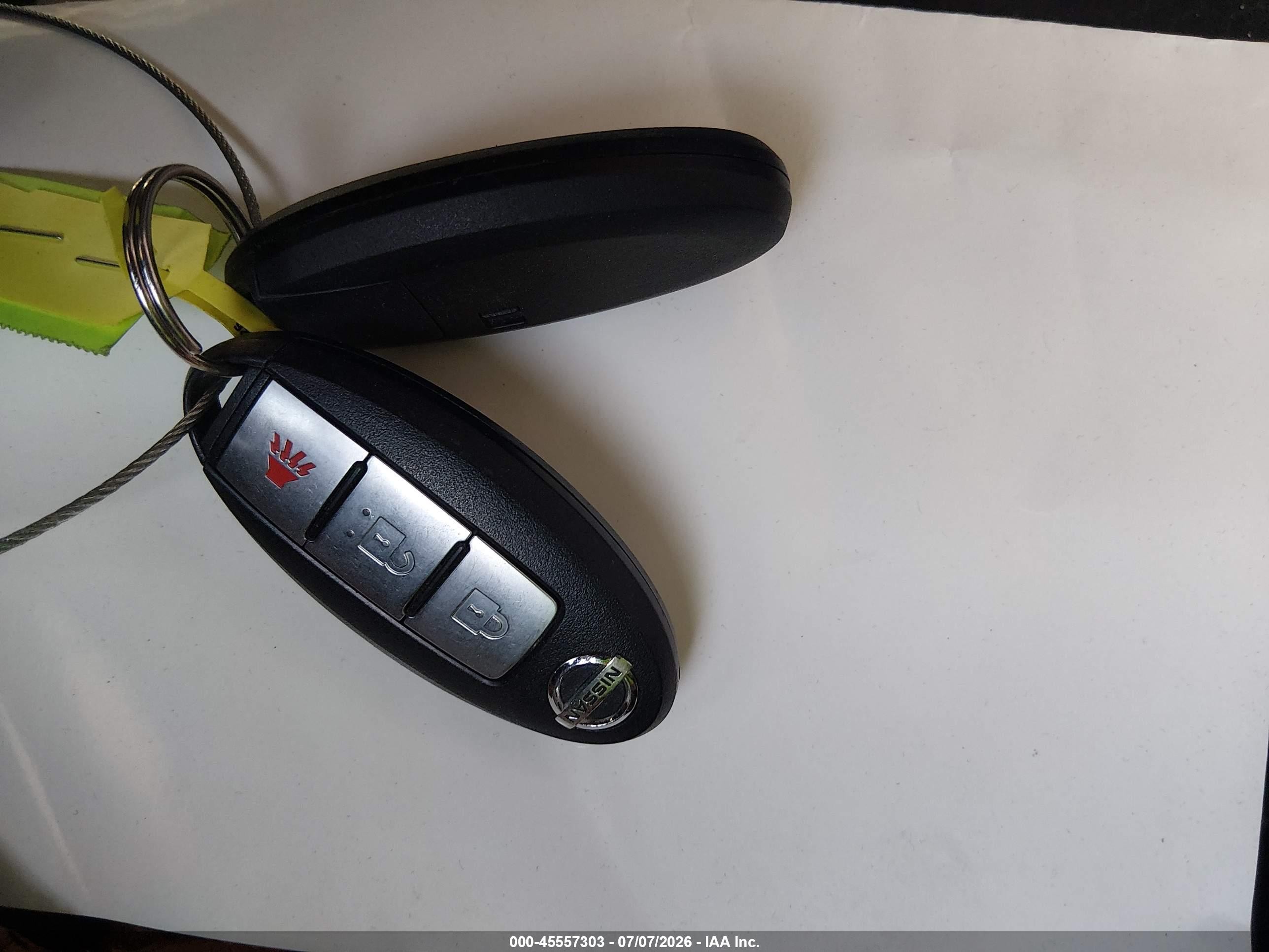 2012 Nissan Juke Sv Silver vin: JN8AF5MRXCT117102