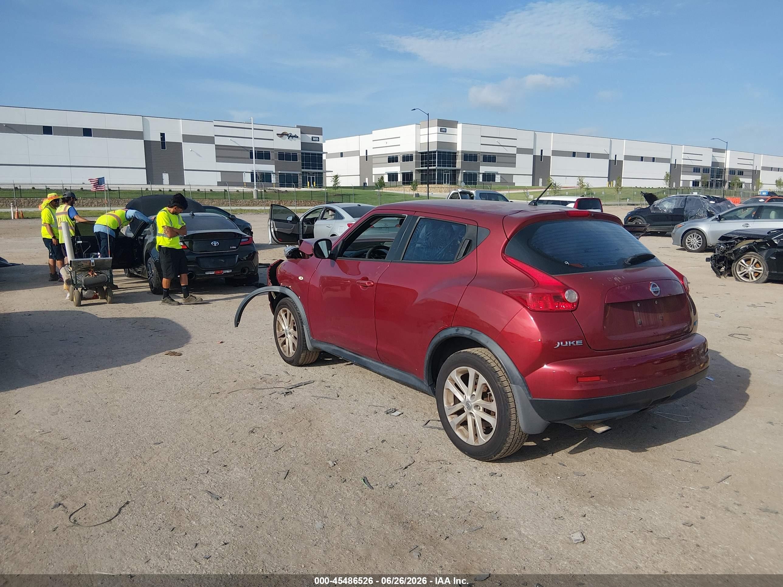 2013 Nissan Juke S Red vin: JN8AF5MRXDT203527
