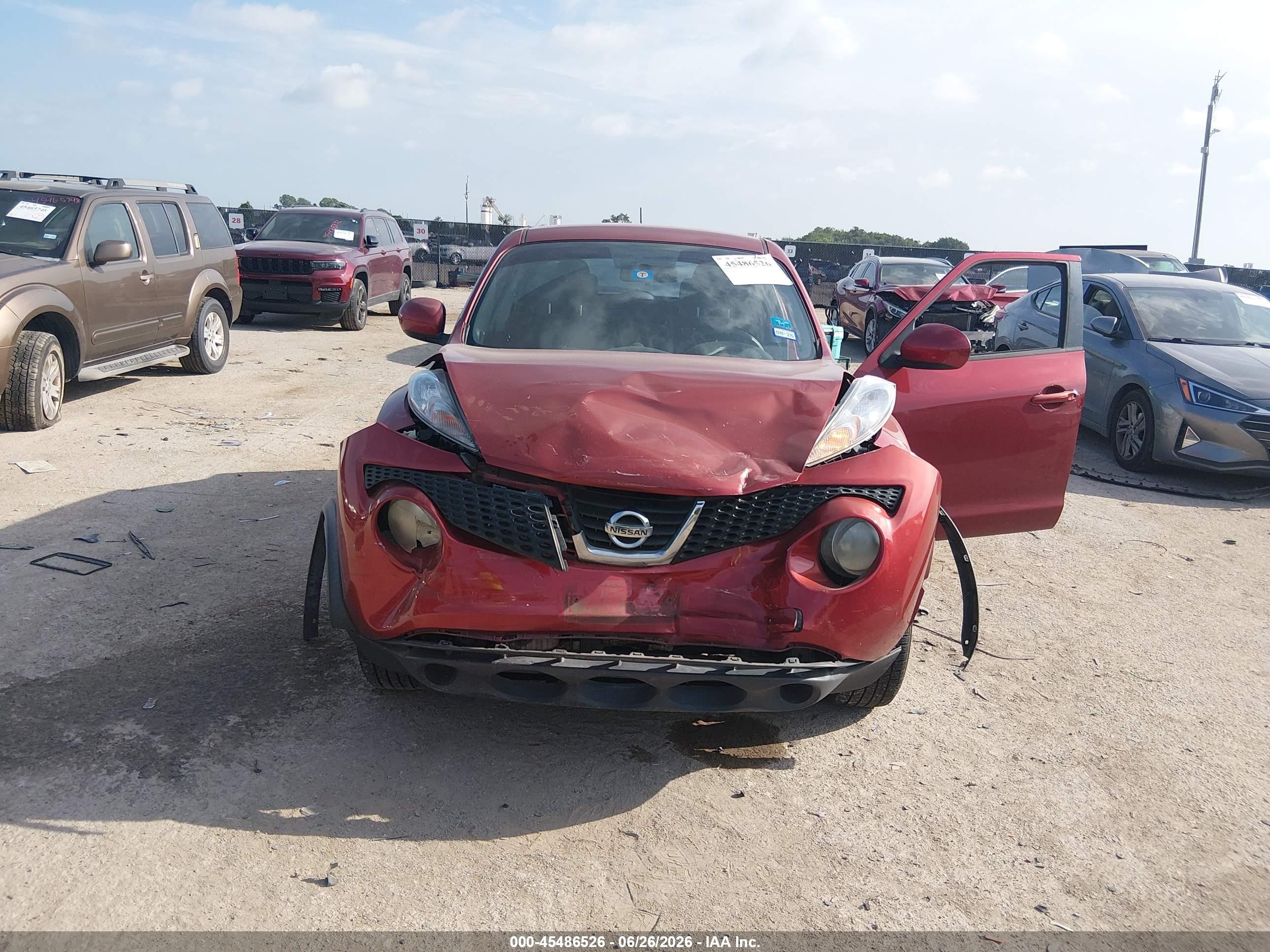 2013 Nissan Juke S Red vin: JN8AF5MRXDT203527