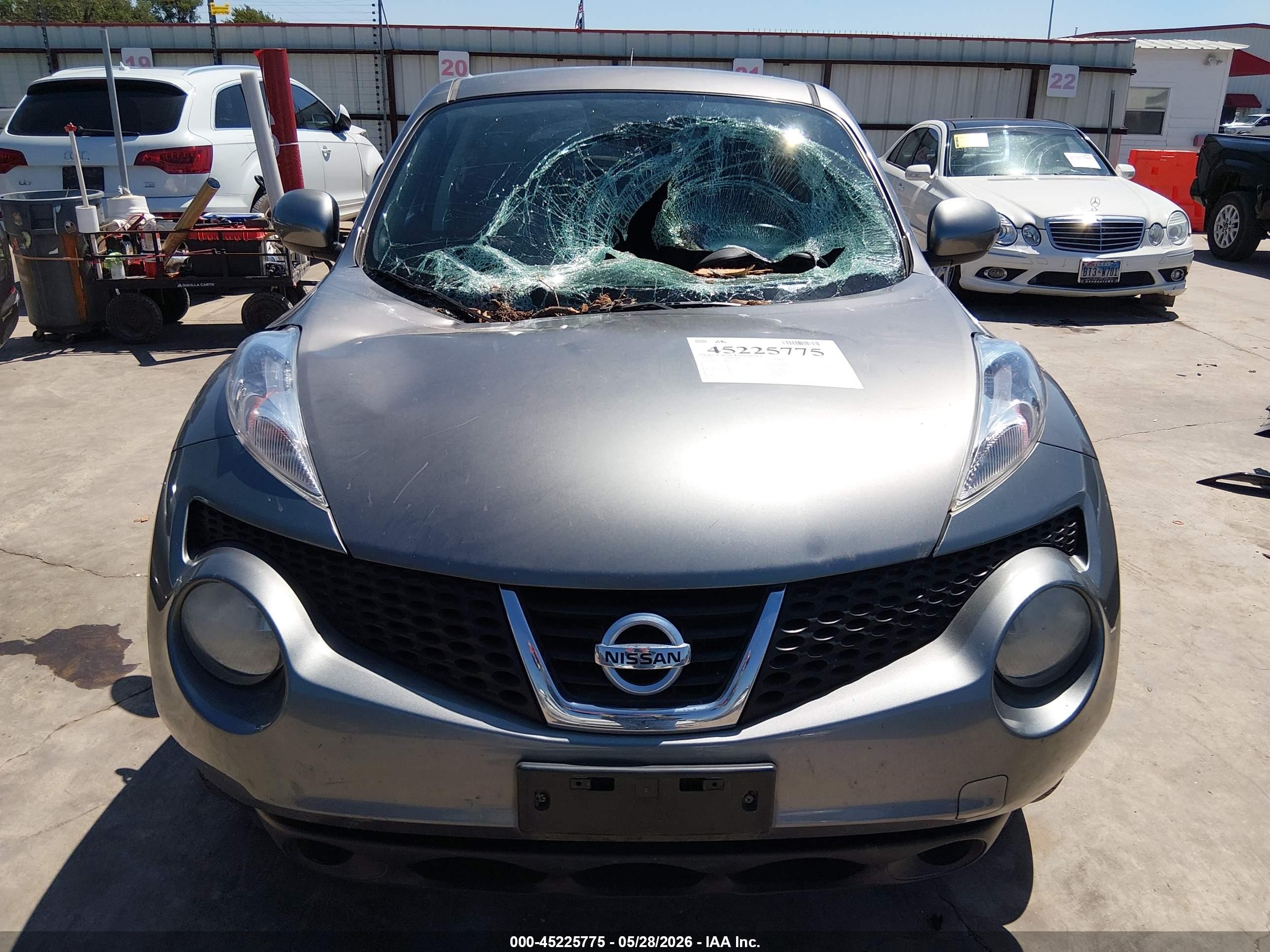 2013 Nissan Juke Sv Gray vin: JN8AF5MRXDT207335