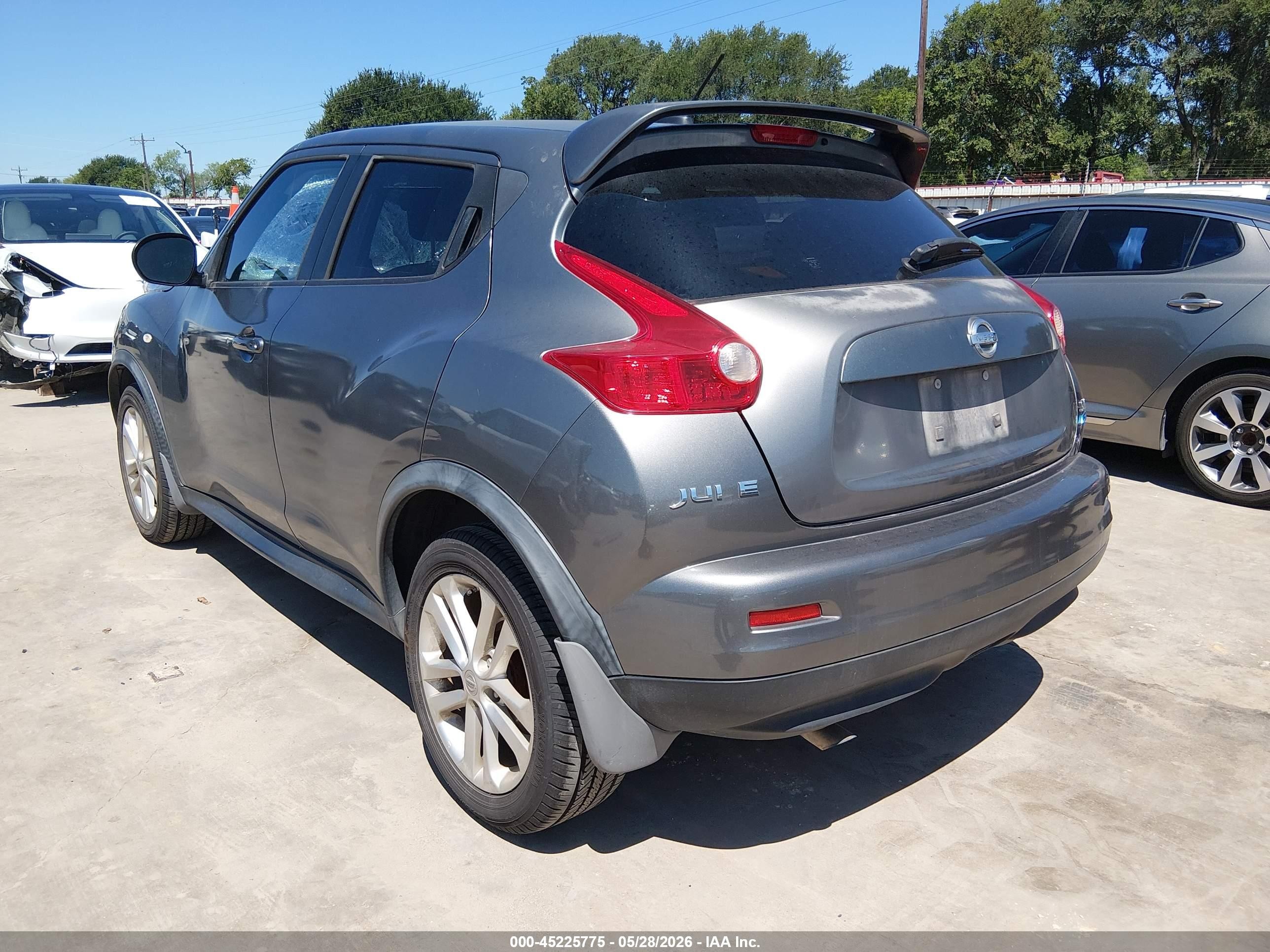 2013 Nissan Juke Sv Gray vin: JN8AF5MRXDT207335