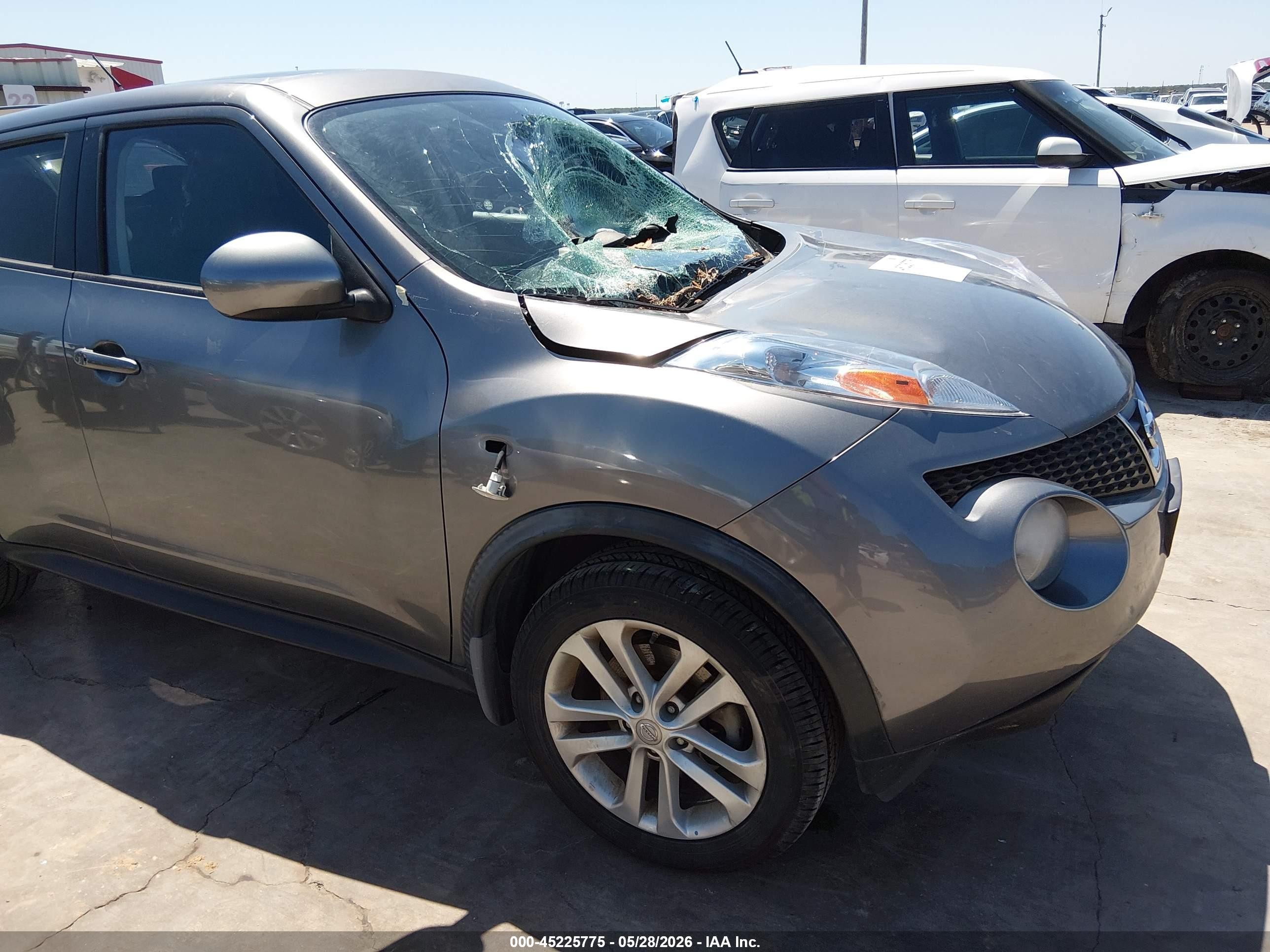2013 Nissan Juke Sv Gray vin: JN8AF5MRXDT207335