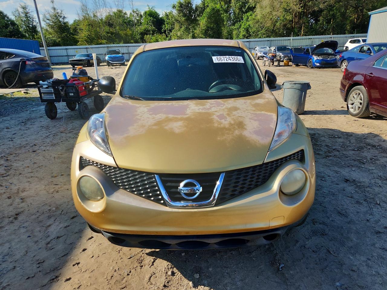 2013 Nissan Juke S Gold vin: JN8AF5MRXDT212289