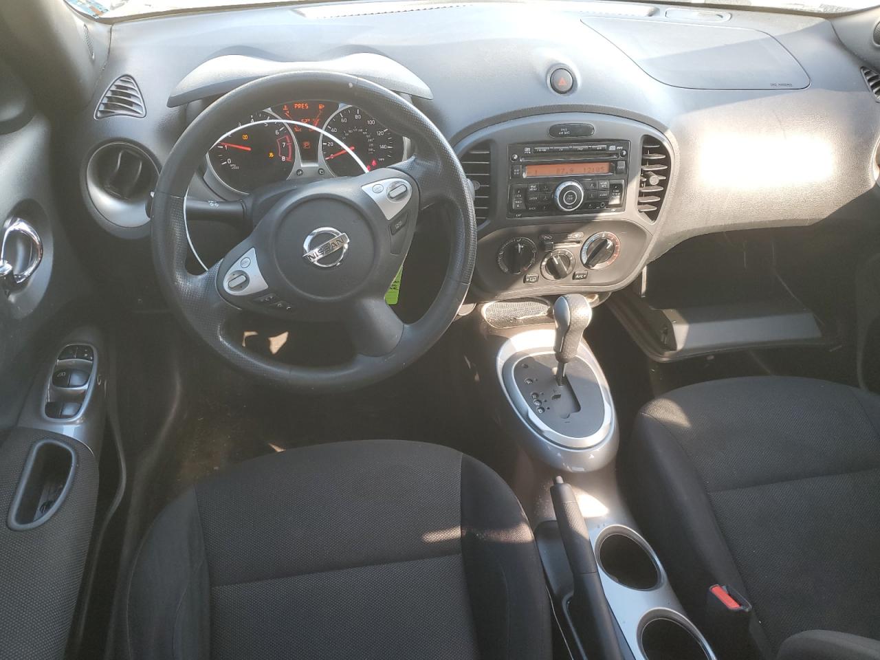 2013 Nissan Juke S White vin: JN8AF5MRXDT215516