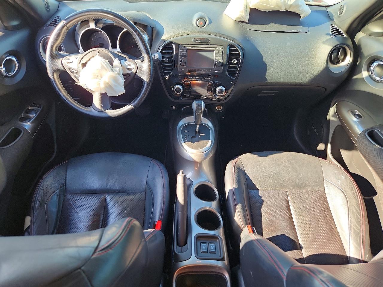 2013 Nissan Juke S White vin: JN8AF5MRXDT224894