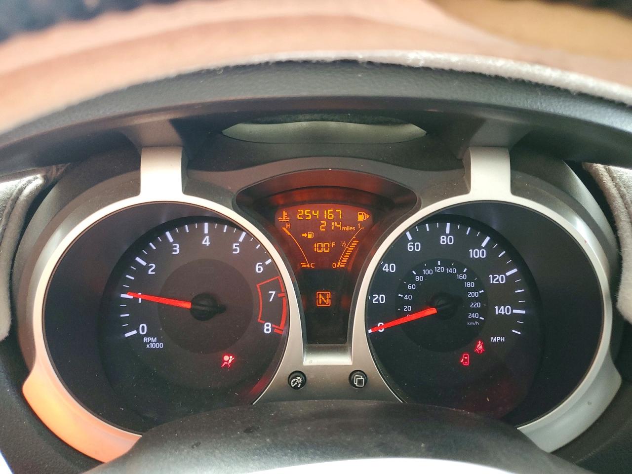 2014 Nissan Juke Sv Charcoal vin: JN8AF5MRXET453884