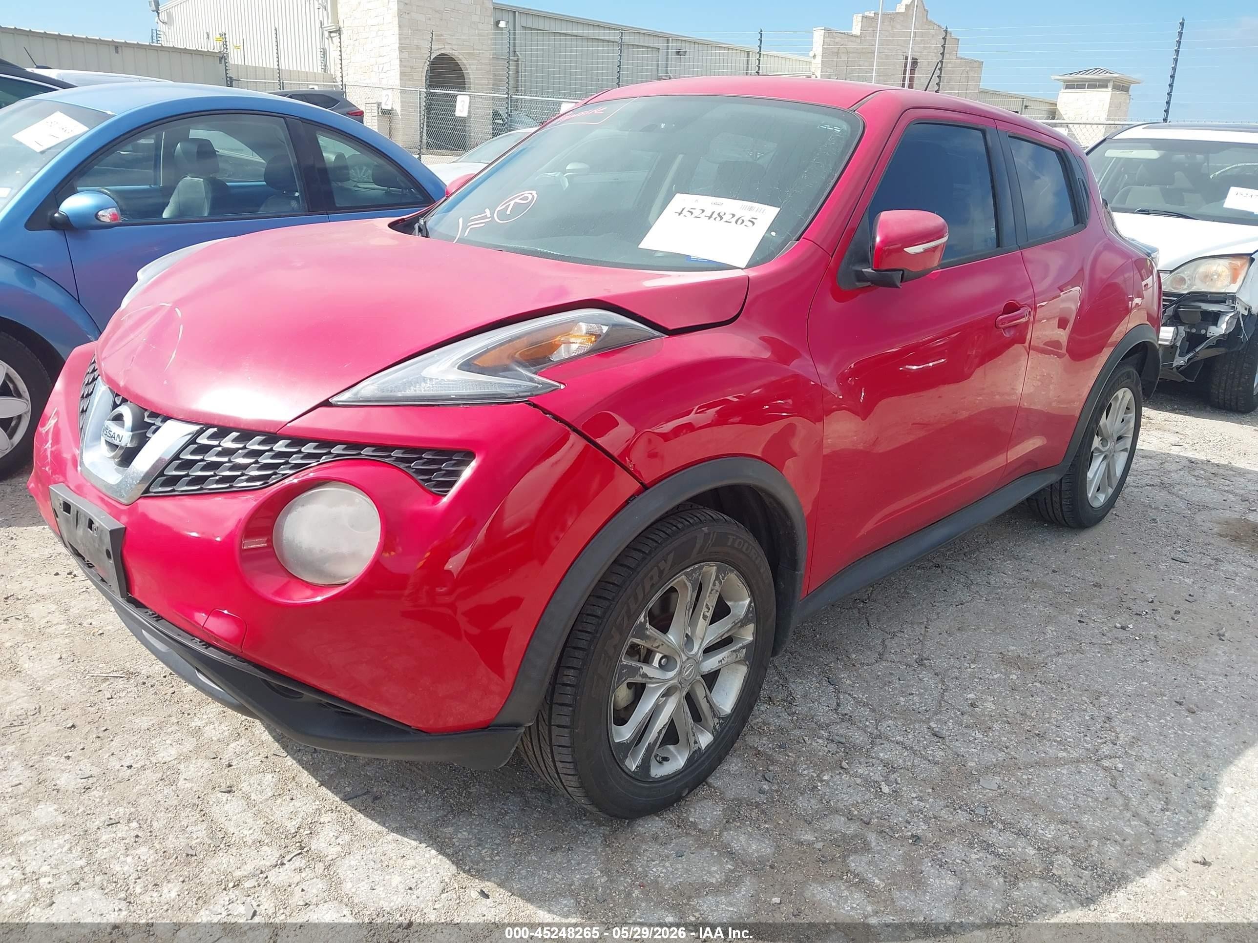 2015 Nissan Juke Sv Red vin: JN8AF5MRXFT500820