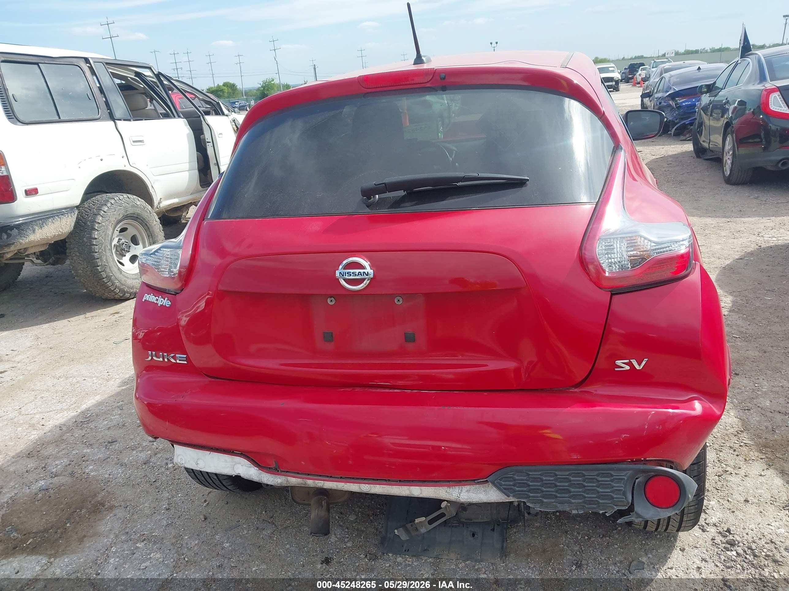 2015 Nissan Juke Sv Red vin: JN8AF5MRXFT500820