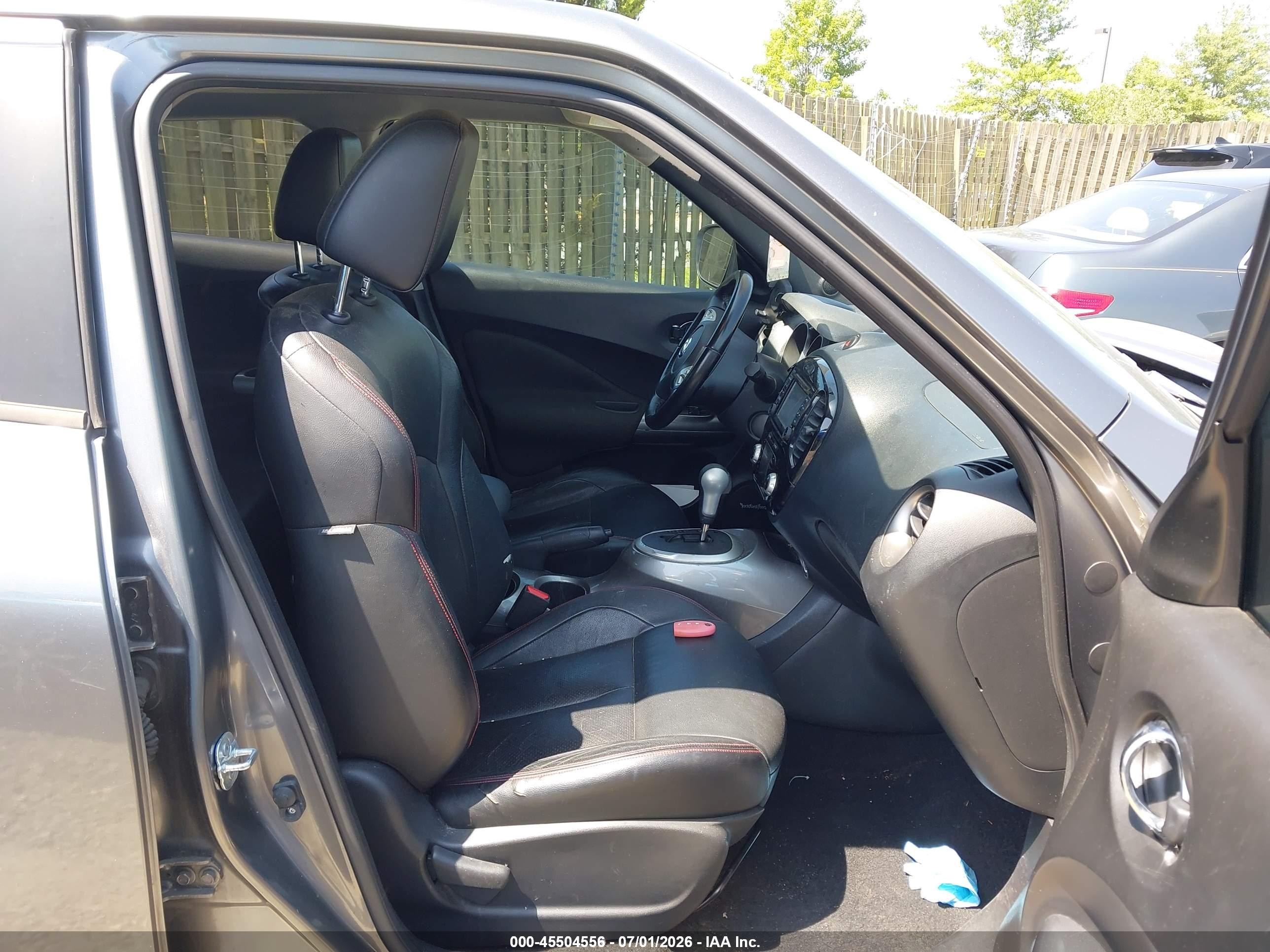 2015 Nissan Juke Sl Серый vin: JN8AF5MRXFT501580