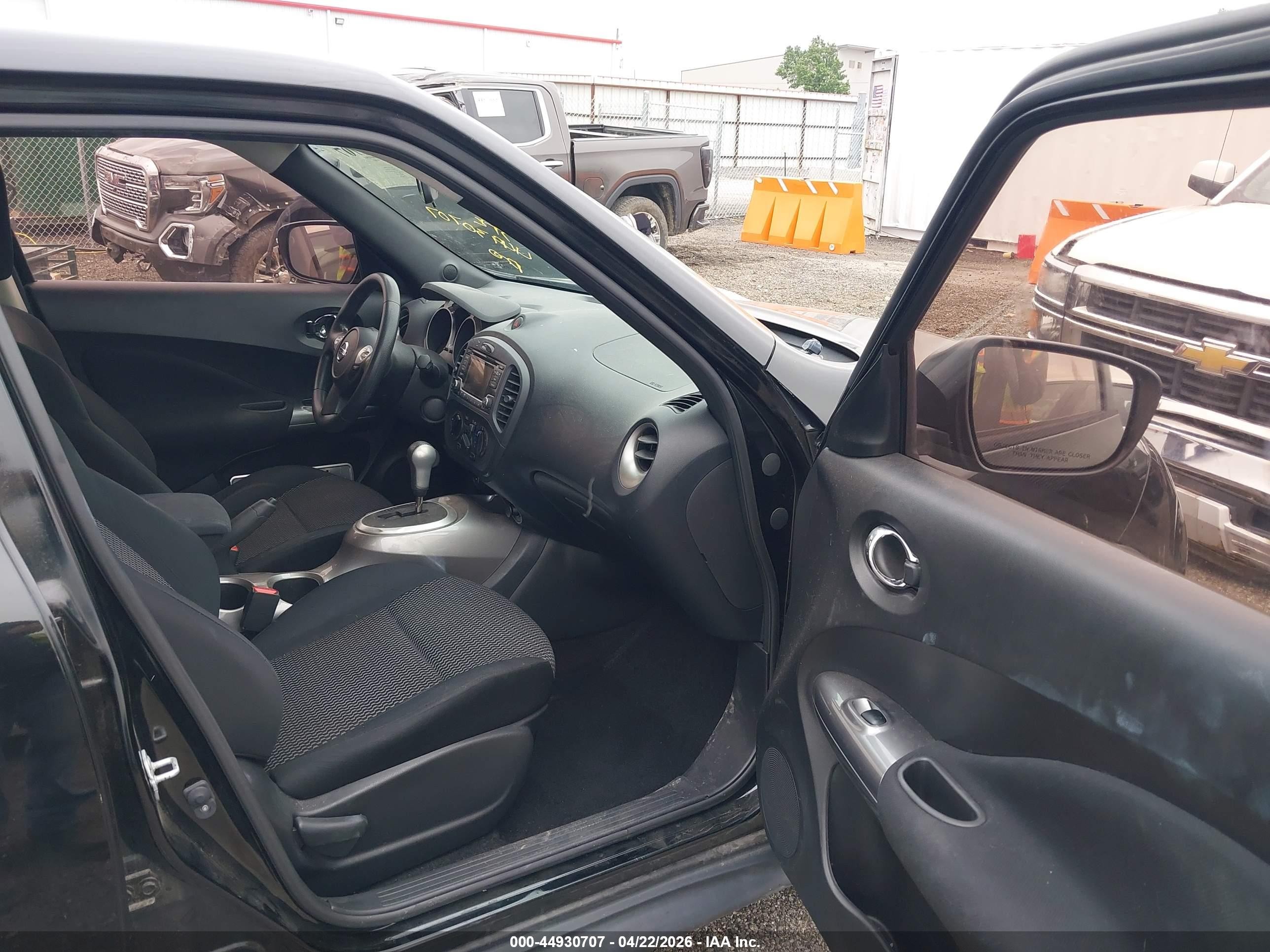 2015 Nissan Juke S Black vin: JN8AF5MRXFT502907