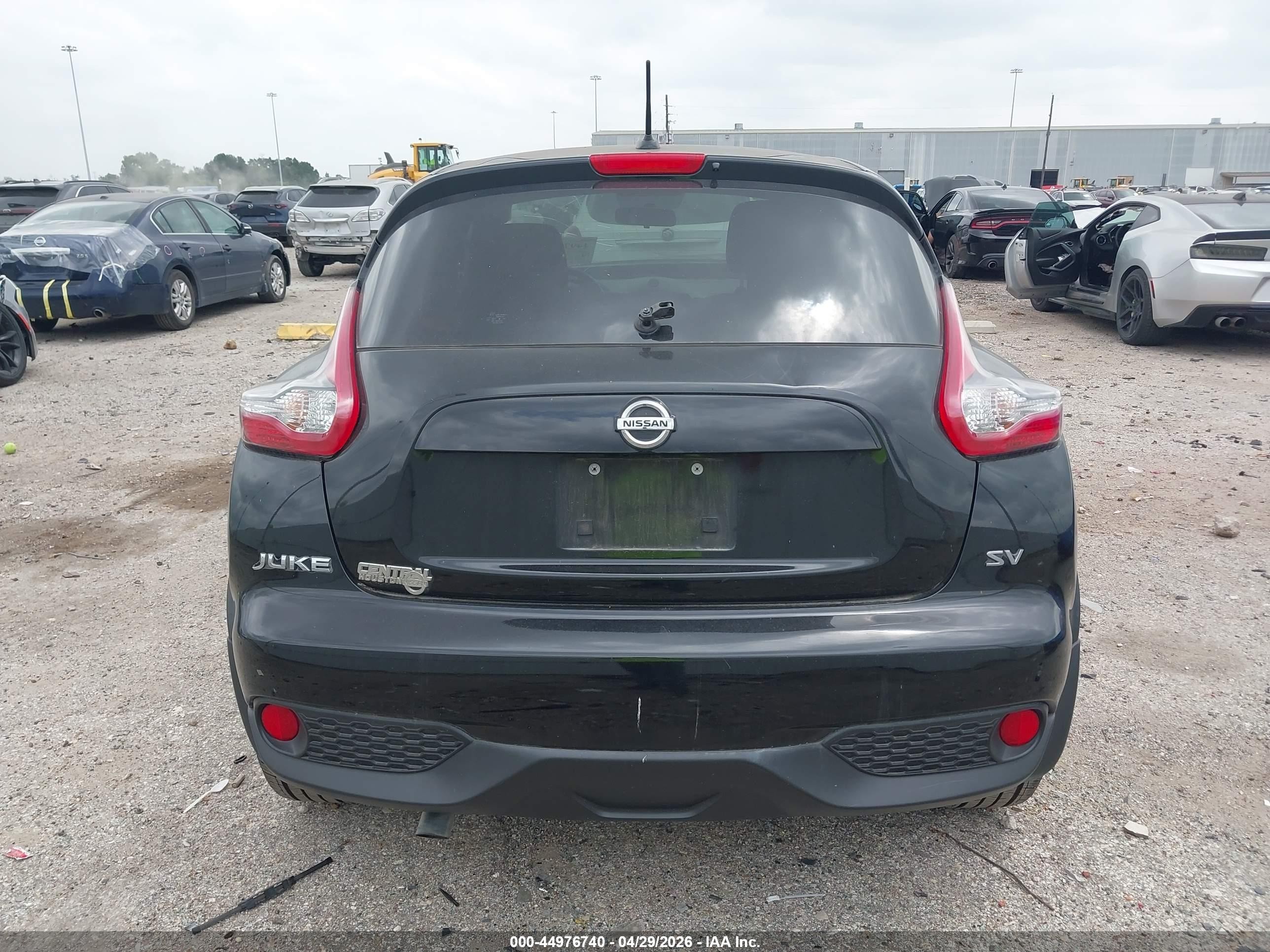 2015 Nissan Juke Sv Black vin: JN8AF5MRXFT502969