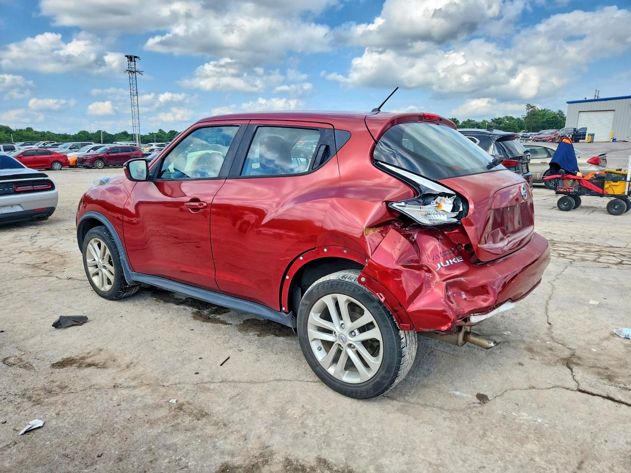 2015 Nissan Juke S Burgundy vin: JN8AF5MRXFT509730