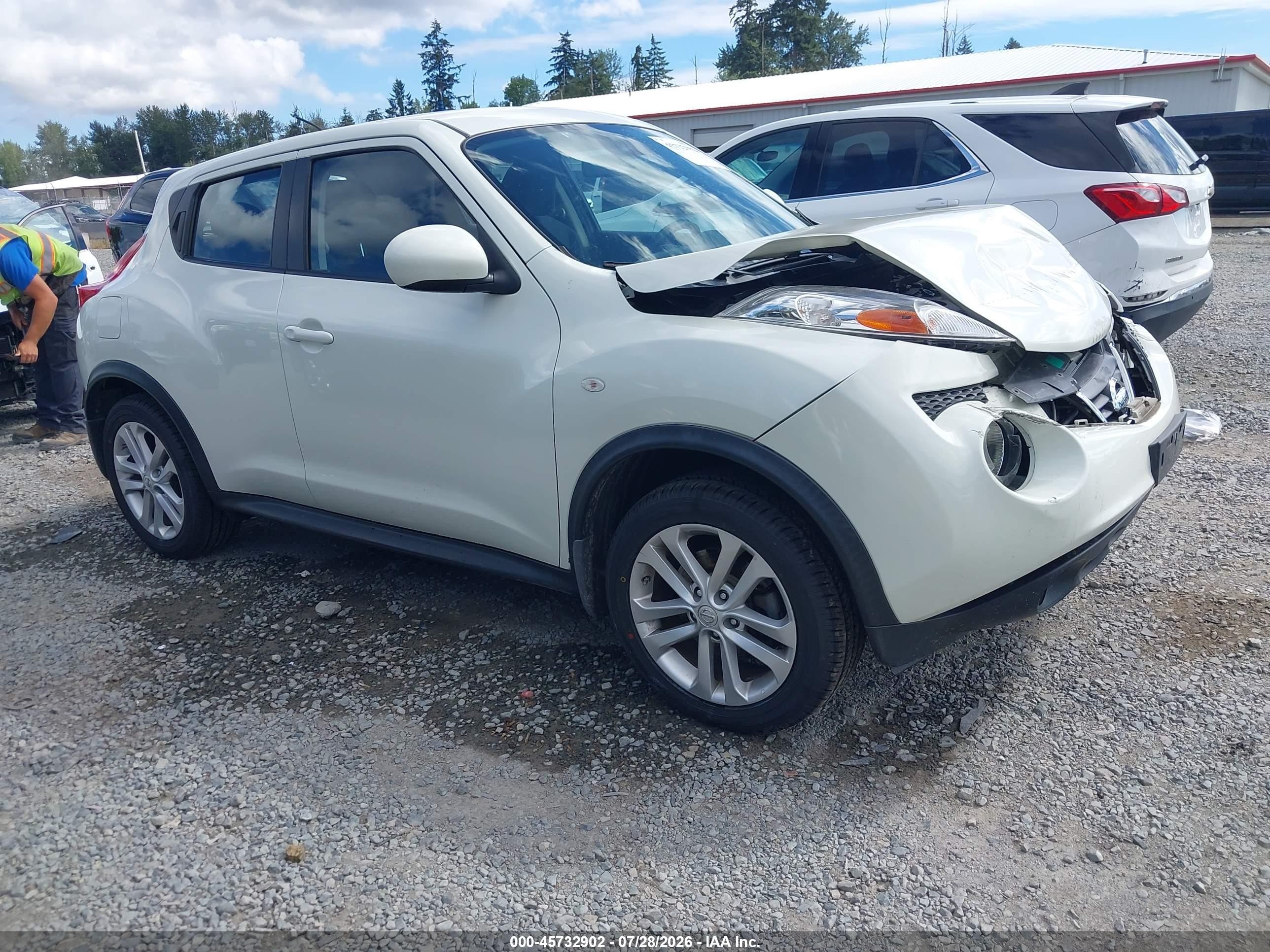 2011 Nissan Juke S White vin: JN8AF5MV0BT006313