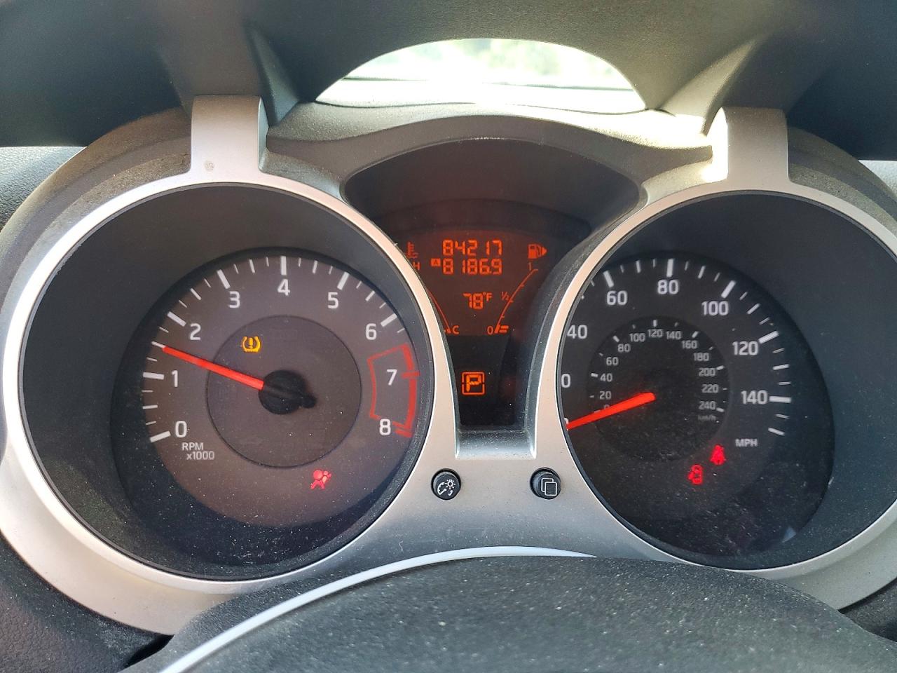 2011 Nissan Juke S Gray vin: JN8AF5MV0BT011124
