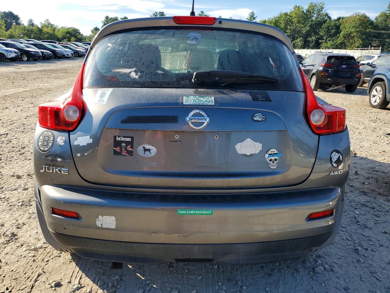 2011 Nissan Juke S Gray vin: JN8AF5MV0BT011124