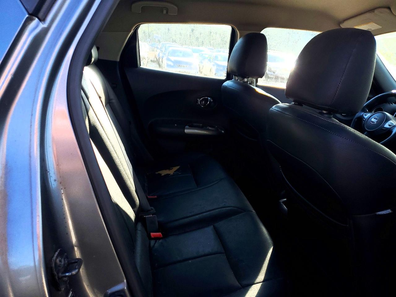 2011 Nissan Juke S Gray vin: JN8AF5MV0BT011124