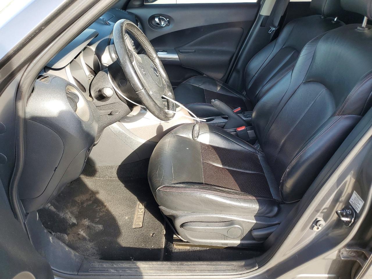 2011 Nissan Juke S Gray vin: JN8AF5MV0BT017795