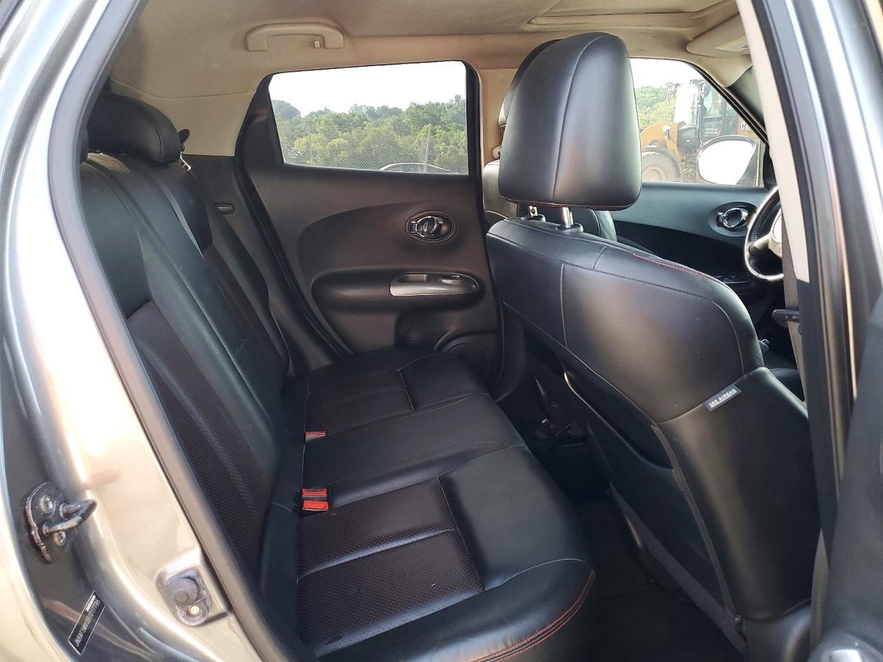 2011 Nissan Juke S Gray vin: JN8AF5MV0BT017795