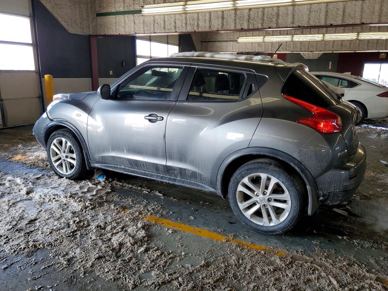 2012 Nissan Juke S Серый vin: JN8AF5MV0CT107501