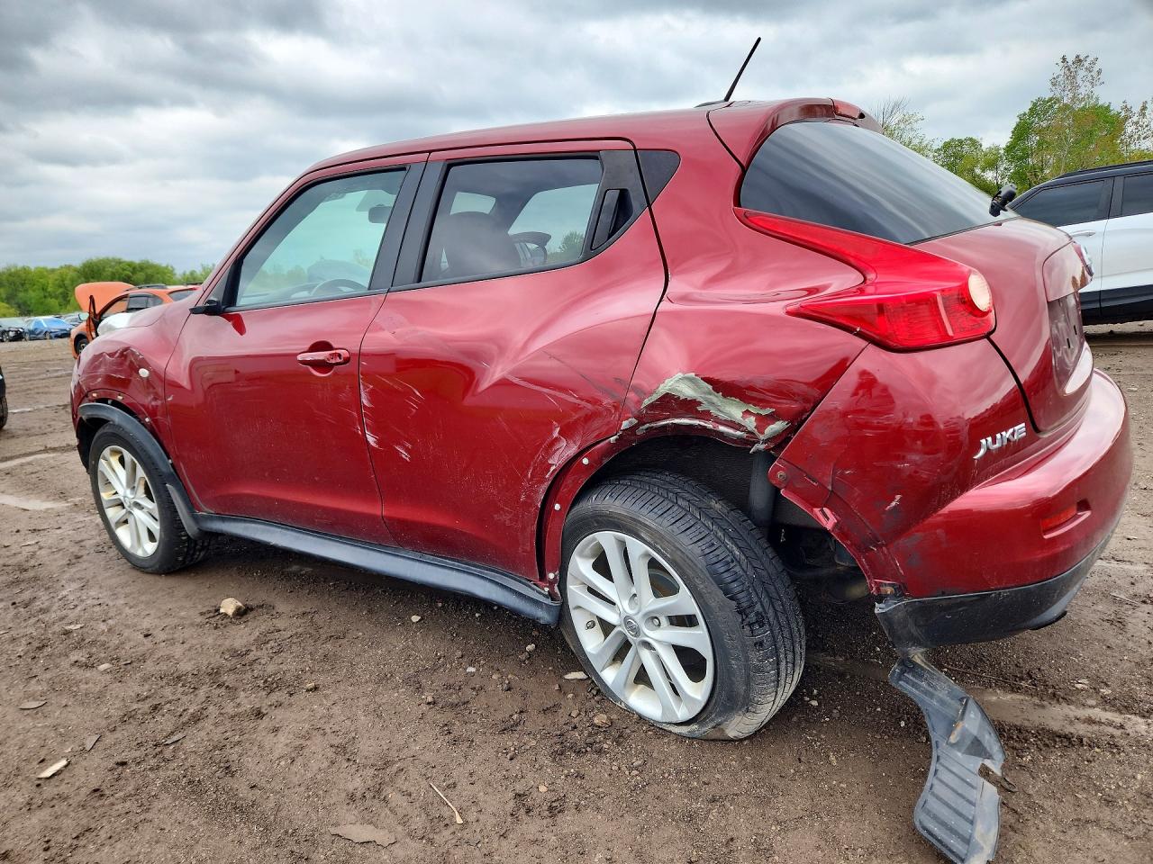 2012 Nissan Juke S Red vin: JN8AF5MV0CT110429