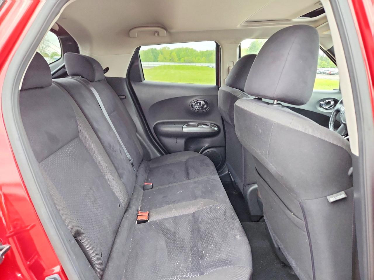 2012 Nissan Juke S Red vin: JN8AF5MV0CT110429