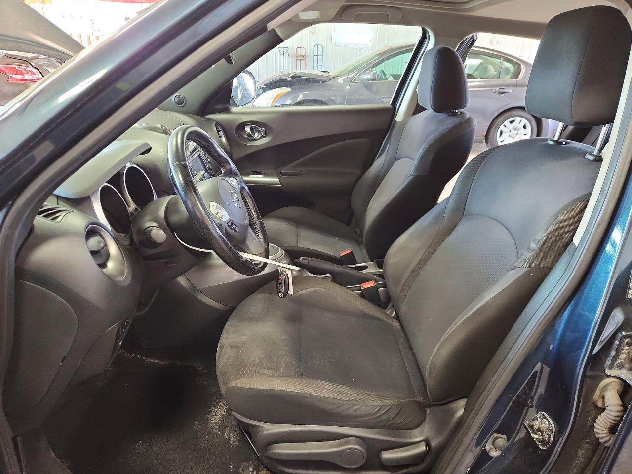 2013 Nissan Juke S Blue vin: JN8AF5MV0DT208572