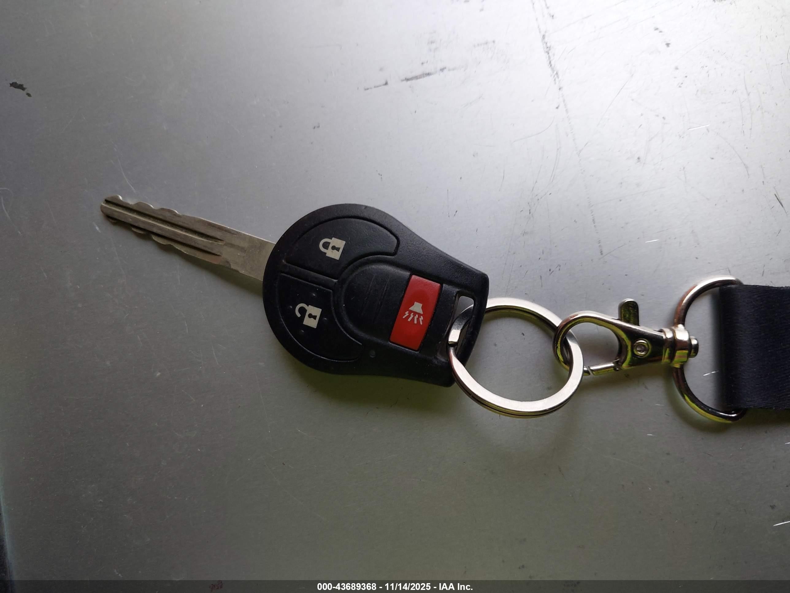 2013 Nissan Juke S Белый vin: JN8AF5MV0DT211939