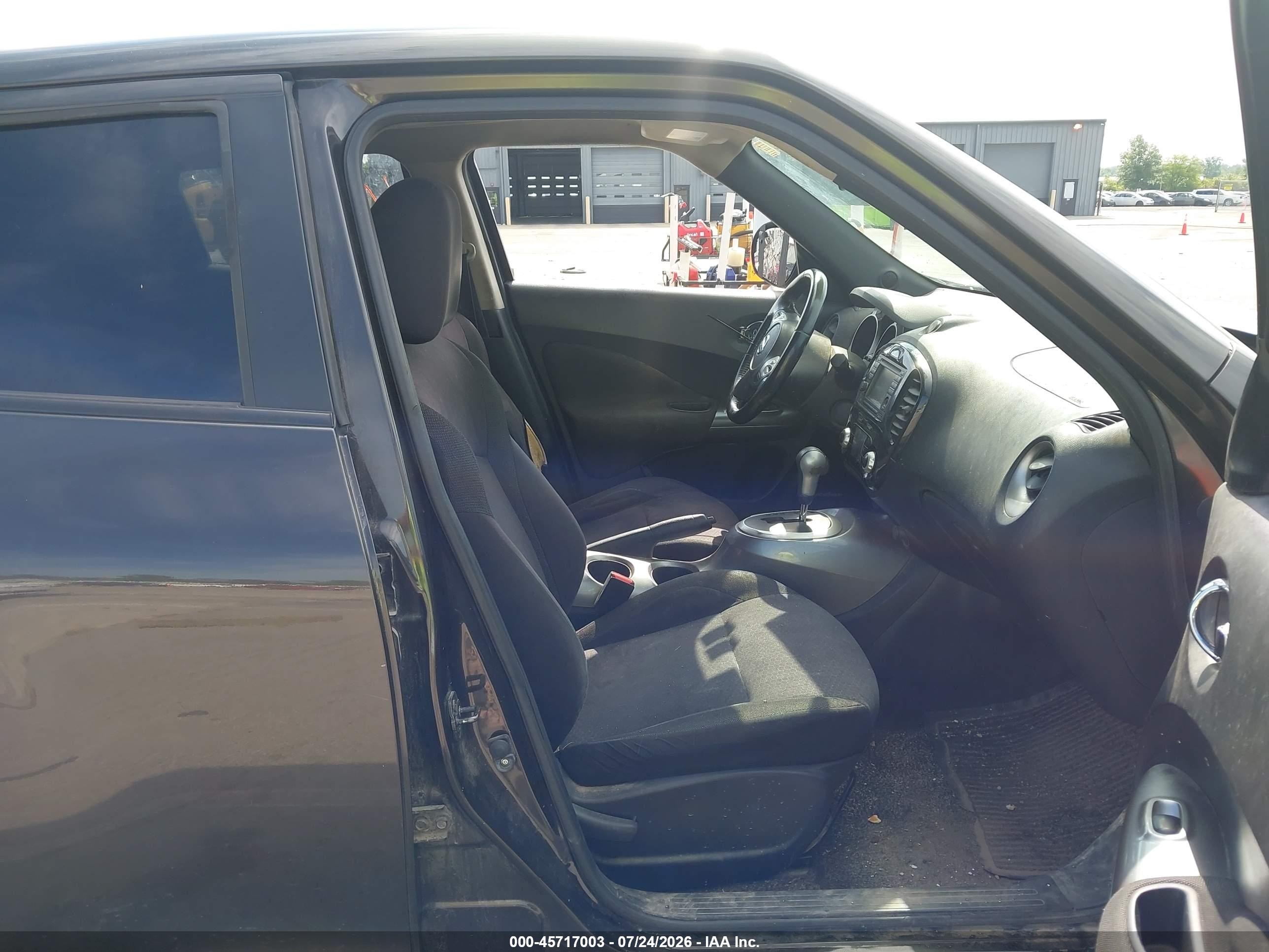 2013 Nissan Juke Sv Gray vin: JN8AF5MV0DT218048