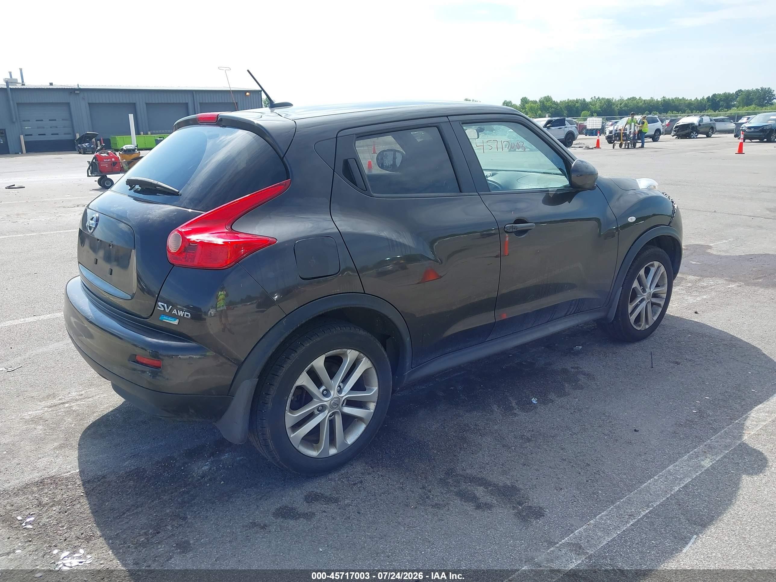 2013 Nissan Juke Sv Gray vin: JN8AF5MV0DT218048