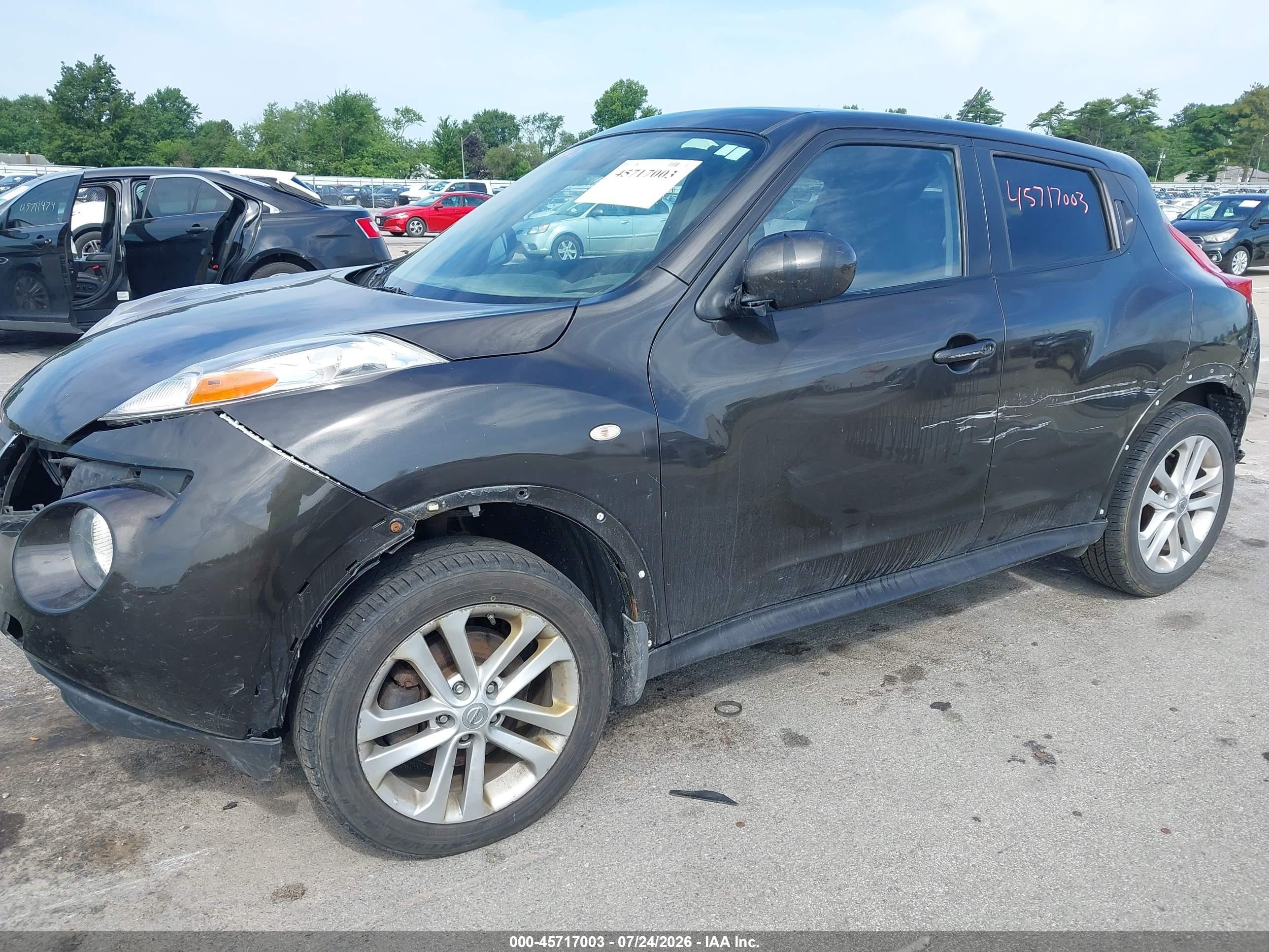 2013 Nissan Juke Sv Gray vin: JN8AF5MV0DT218048
