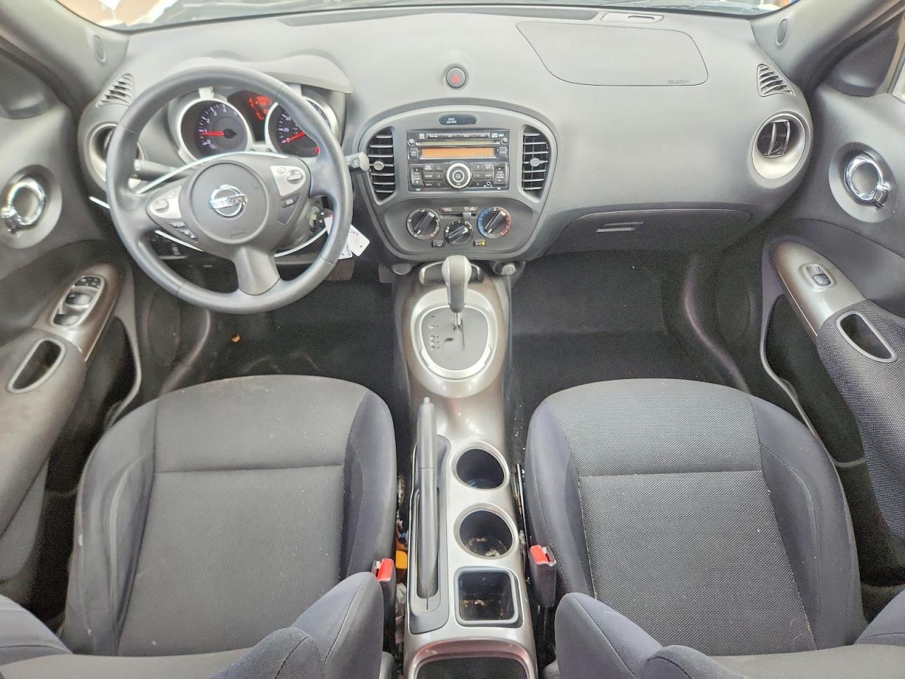 2013 Nissan Juke S White vin: JN8AF5MV0DT221662