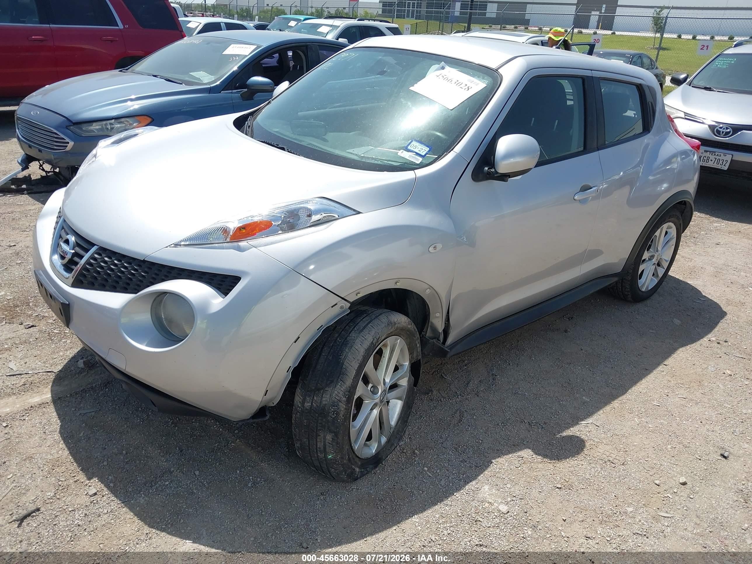 2013 Nissan Juke S Silver vin: JN8AF5MV0DT227249