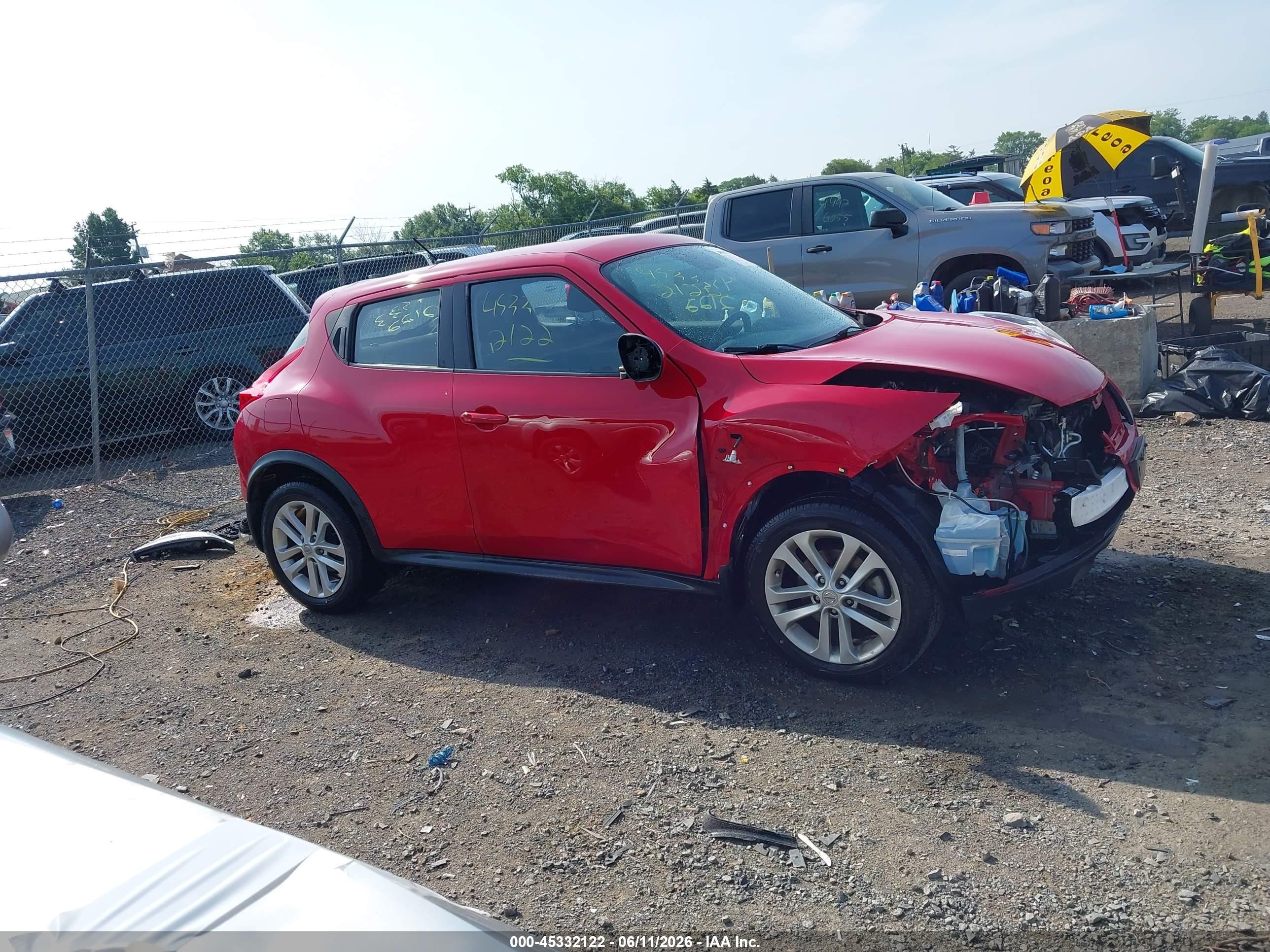 2014 Nissan Juke S Красный vin: JN8AF5MV0ET355797