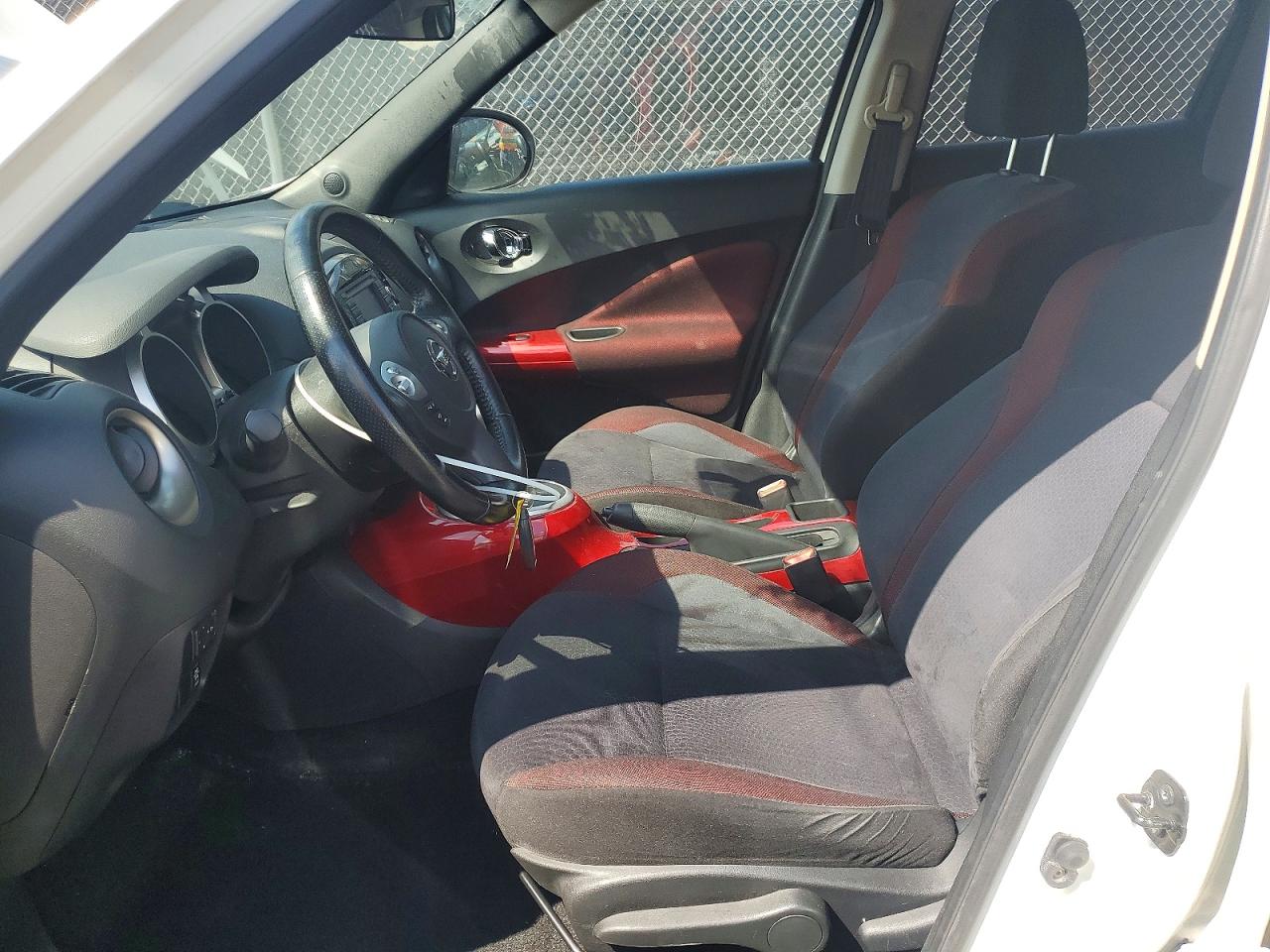 2014 Nissan Juke Sv White vin: JN8AF5MV0ET356089