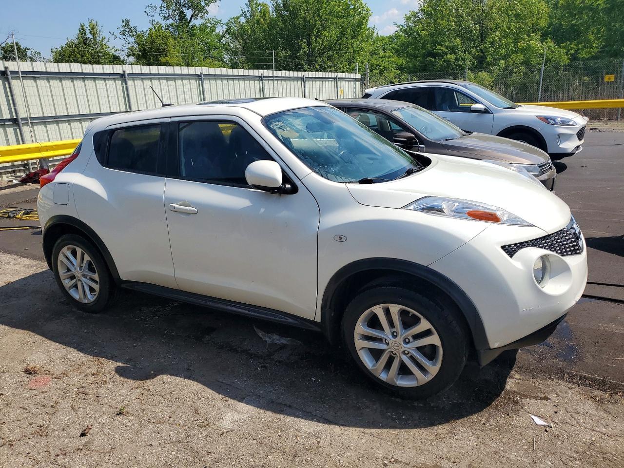 2014 Nissan Juke Sv White vin: JN8AF5MV0ET356089