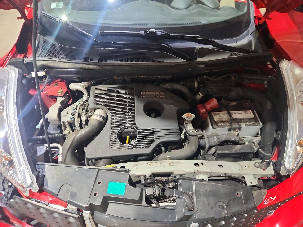 2014 Nissan Juke Red vin: JN8AF5MV0ET358487