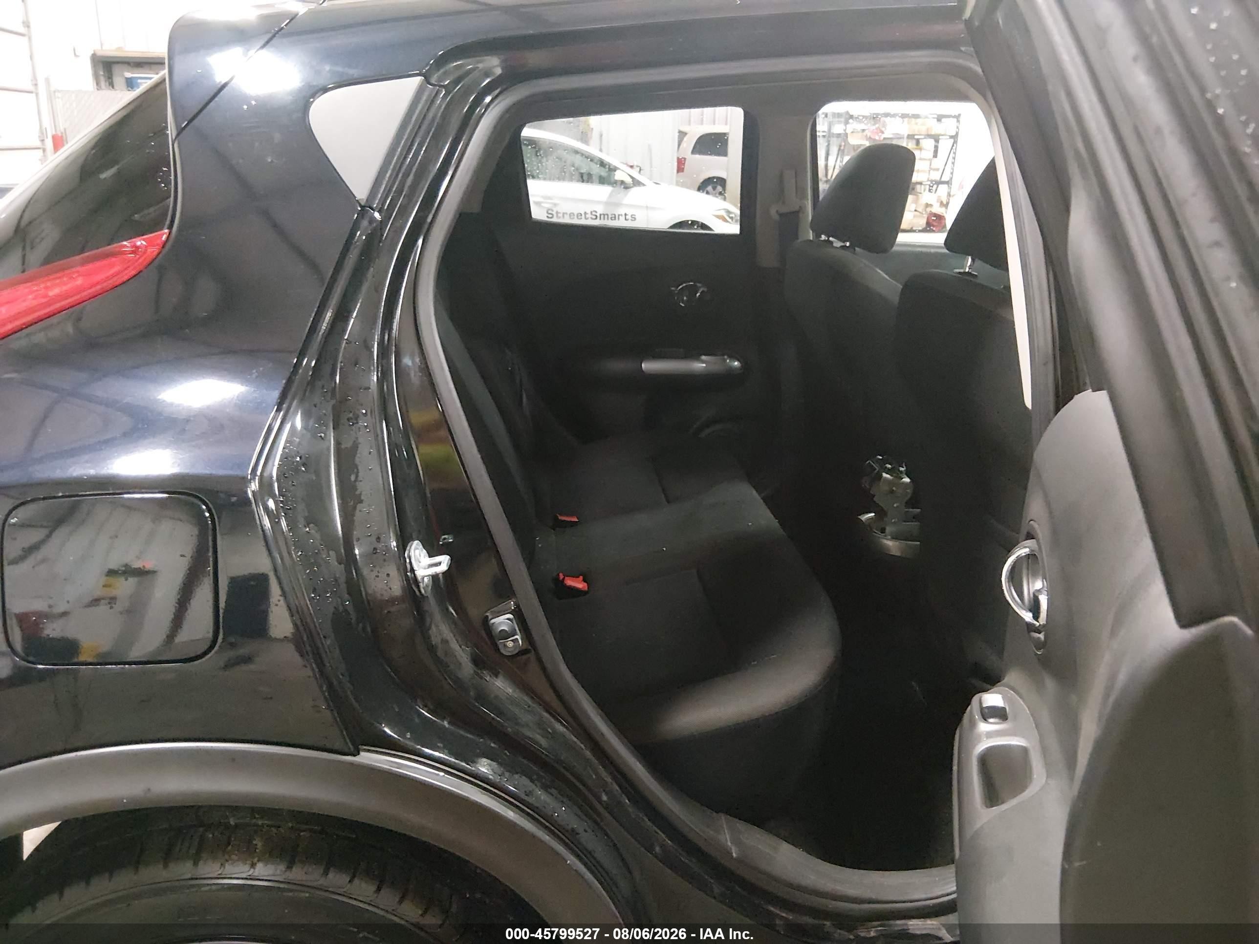 2014 Nissan Juke Sv Black vin: JN8AF5MV0ET483571