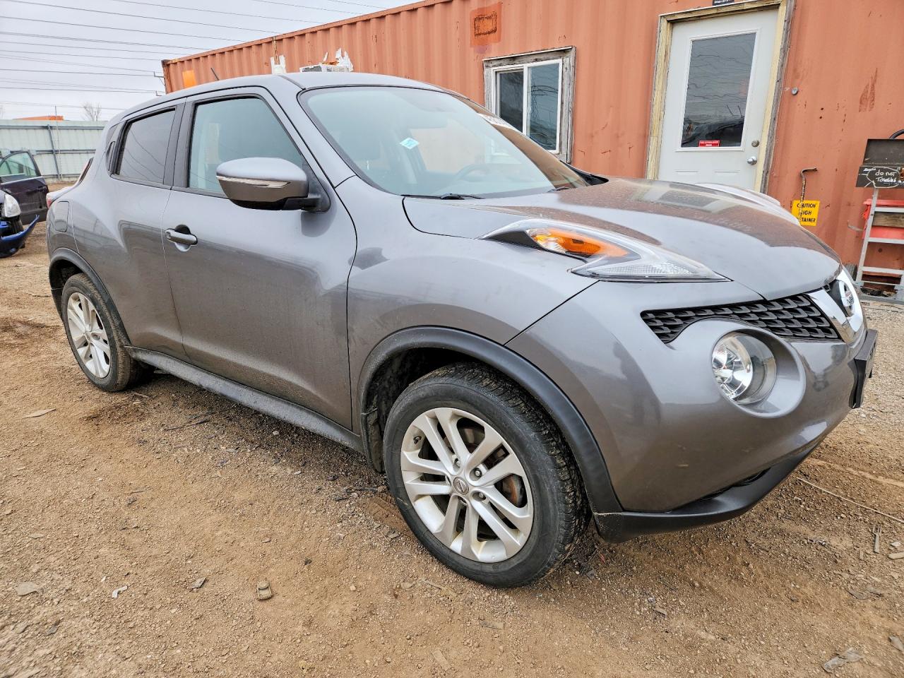 2015 Nissan Juke Sv Gray vin: JN8AF5MV0FT559243