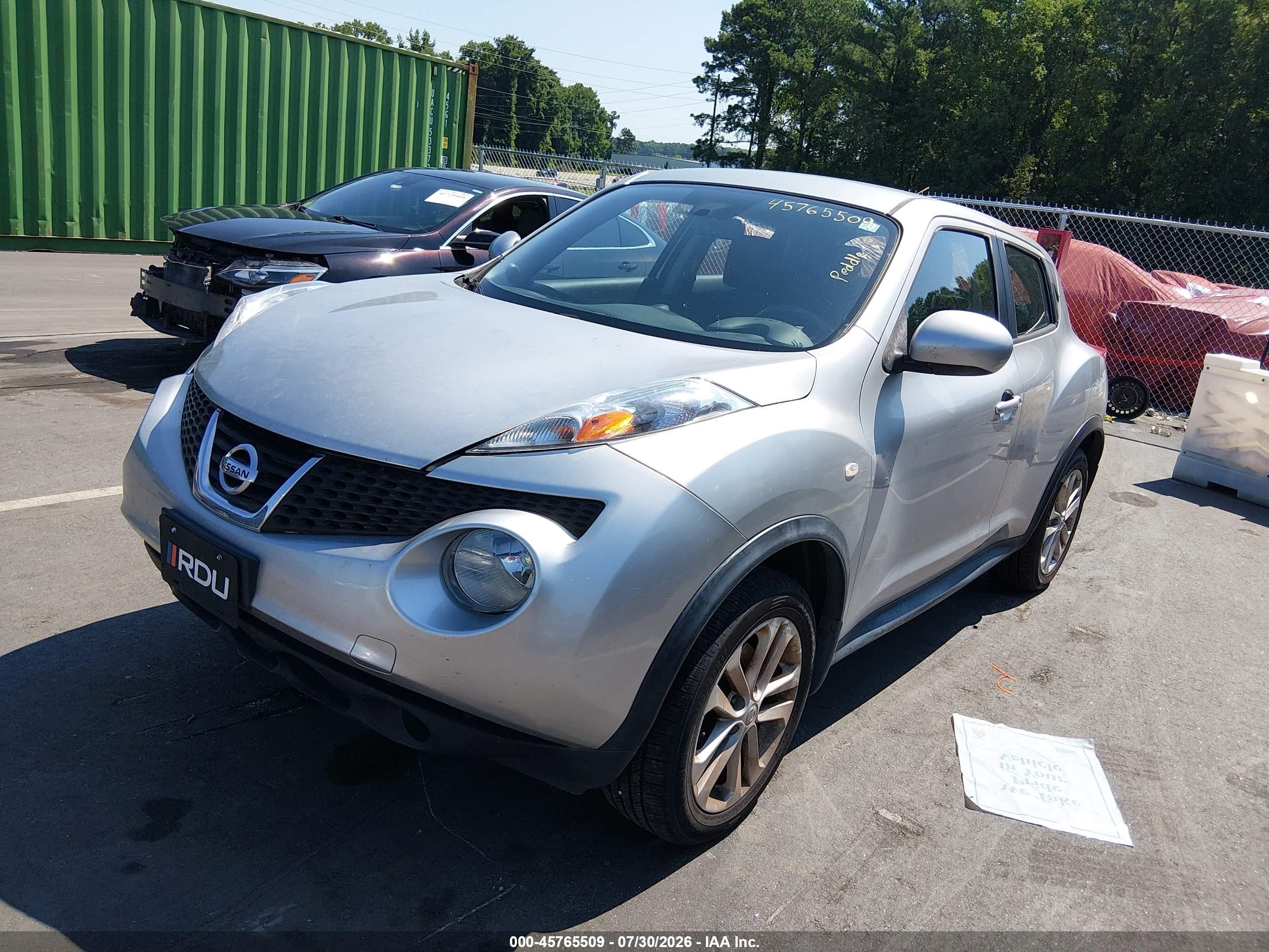 2011 Nissan Juke S Silver vin: JN8AF5MV1BT006174